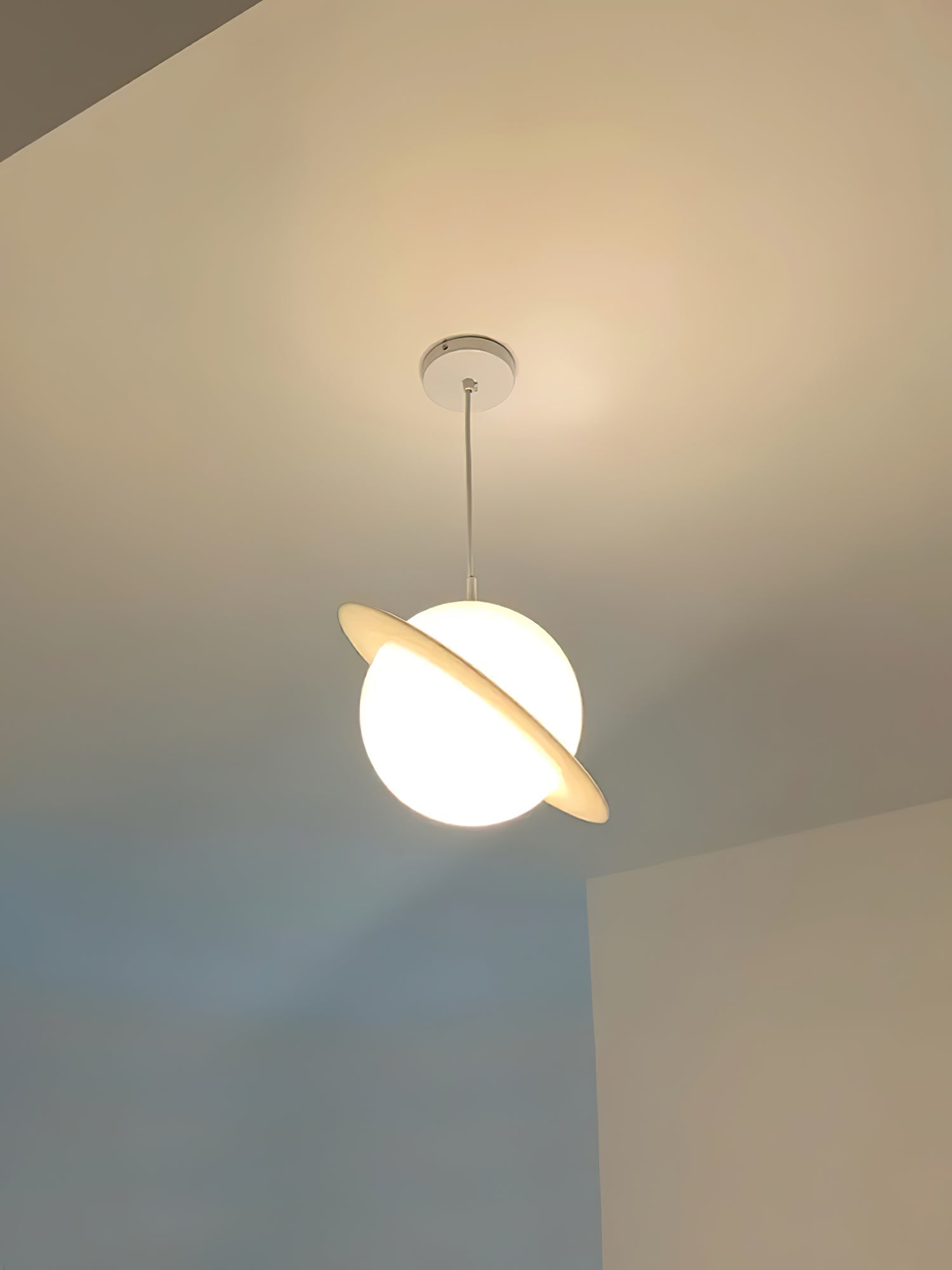 ASTRID AURORA HANGING LIGHT