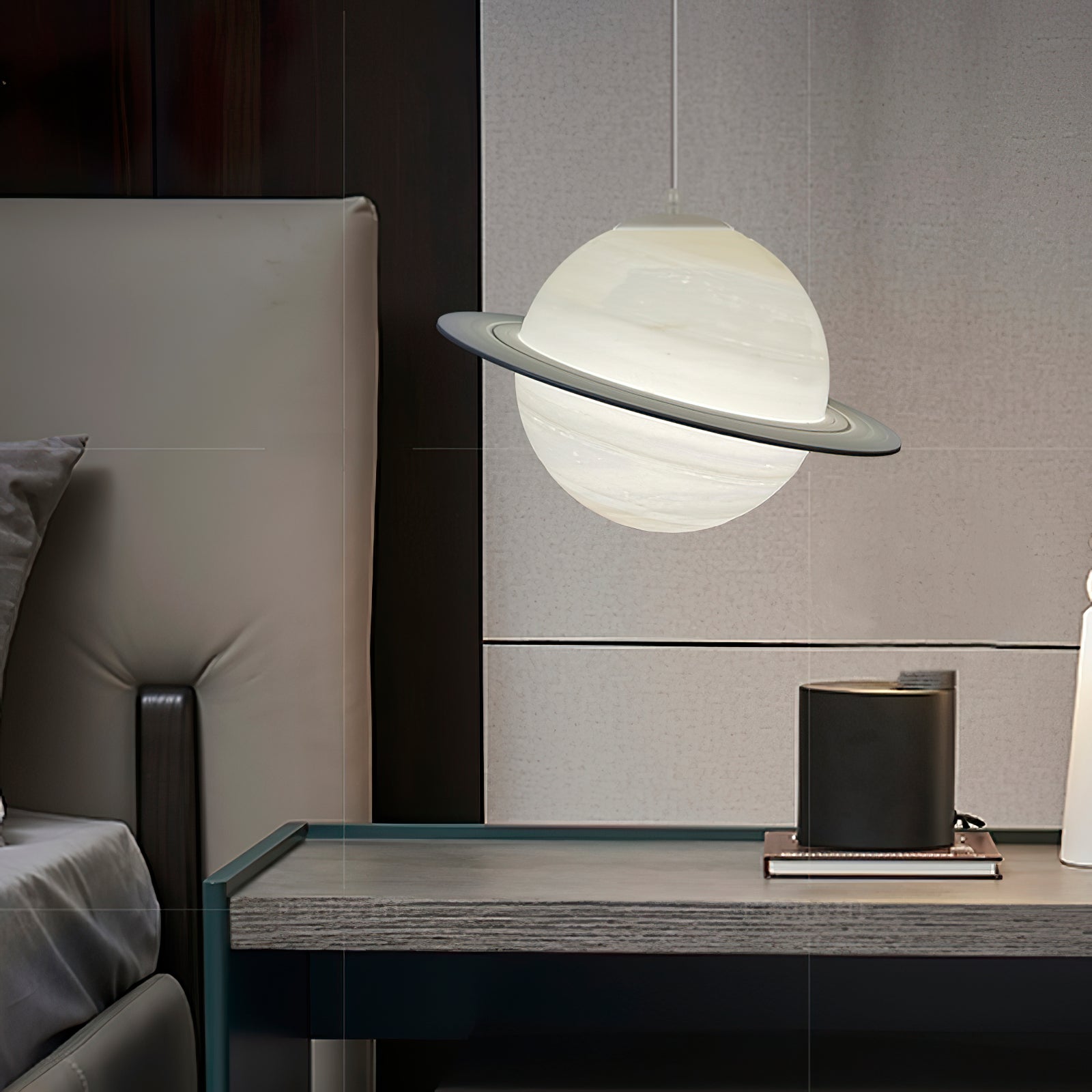 ASTRID AURORA HANGING LIGHT