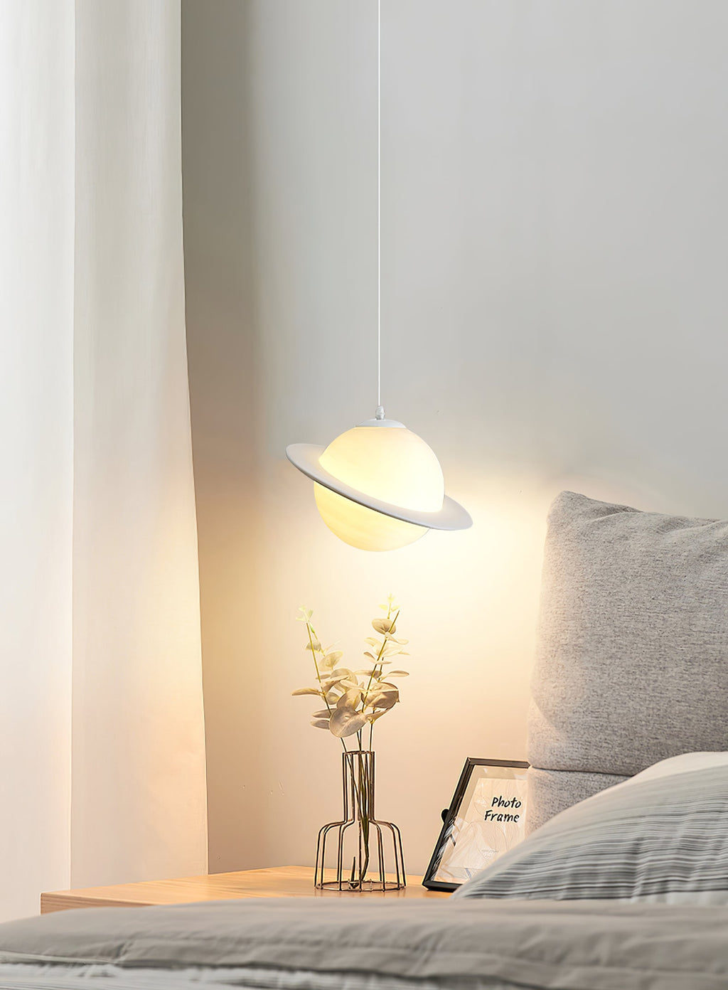 ASTRID AURORA HANGING LIGHT