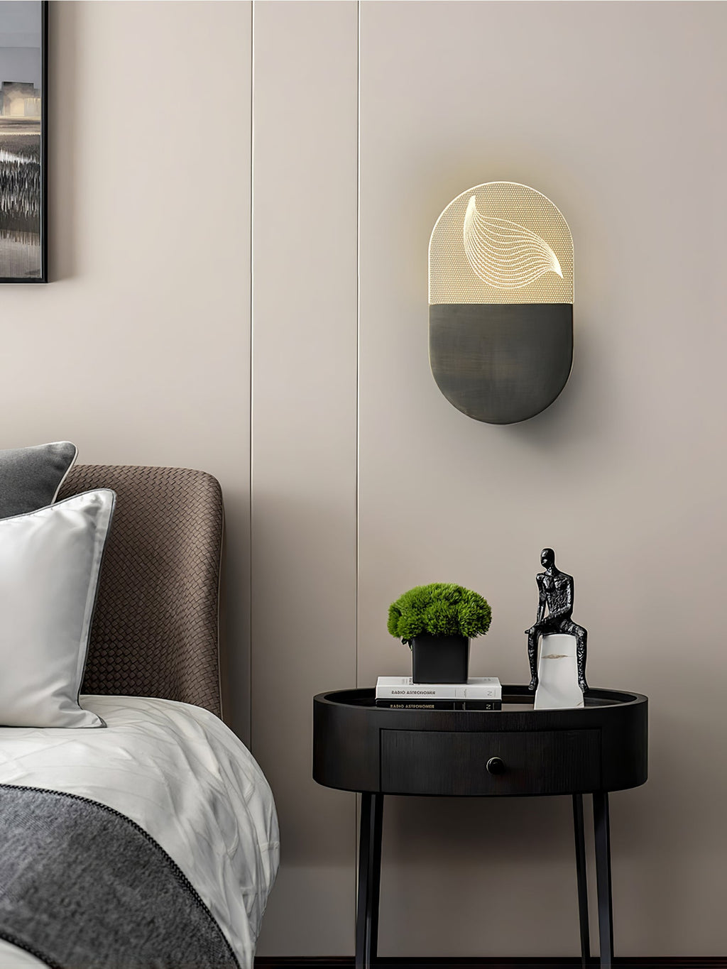 RAVENSDALE IVORY SCULPTED WALL SCONCE