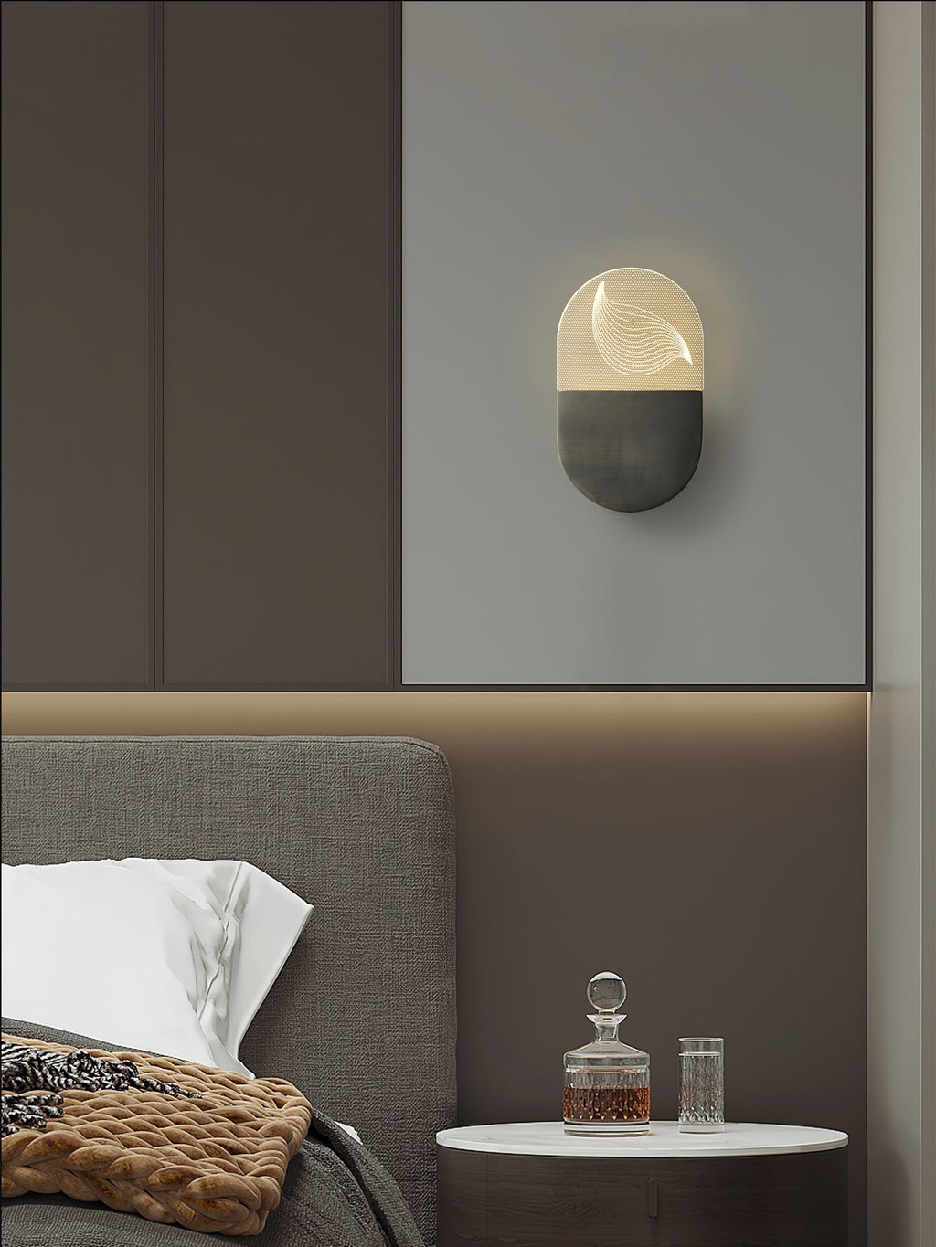 RAVENSDALE IVORY SCULPTED WALL SCONCE