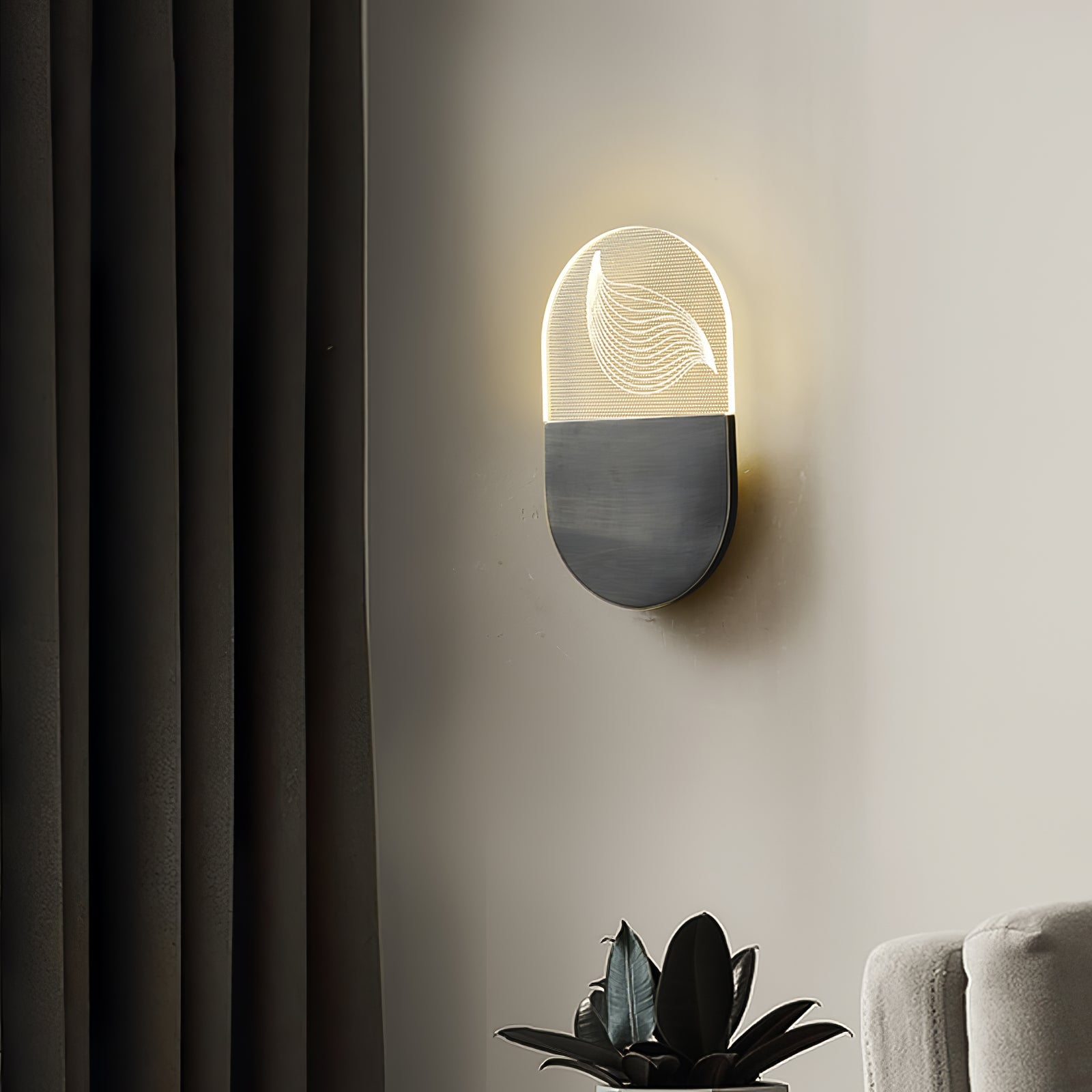 RAVENSDALE IVORY SCULPTED WALL SCONCE