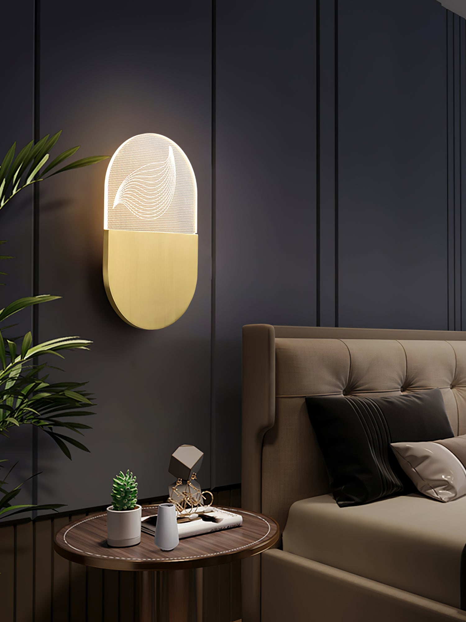 RAVENSDALE IVORY SCULPTED WALL SCONCE