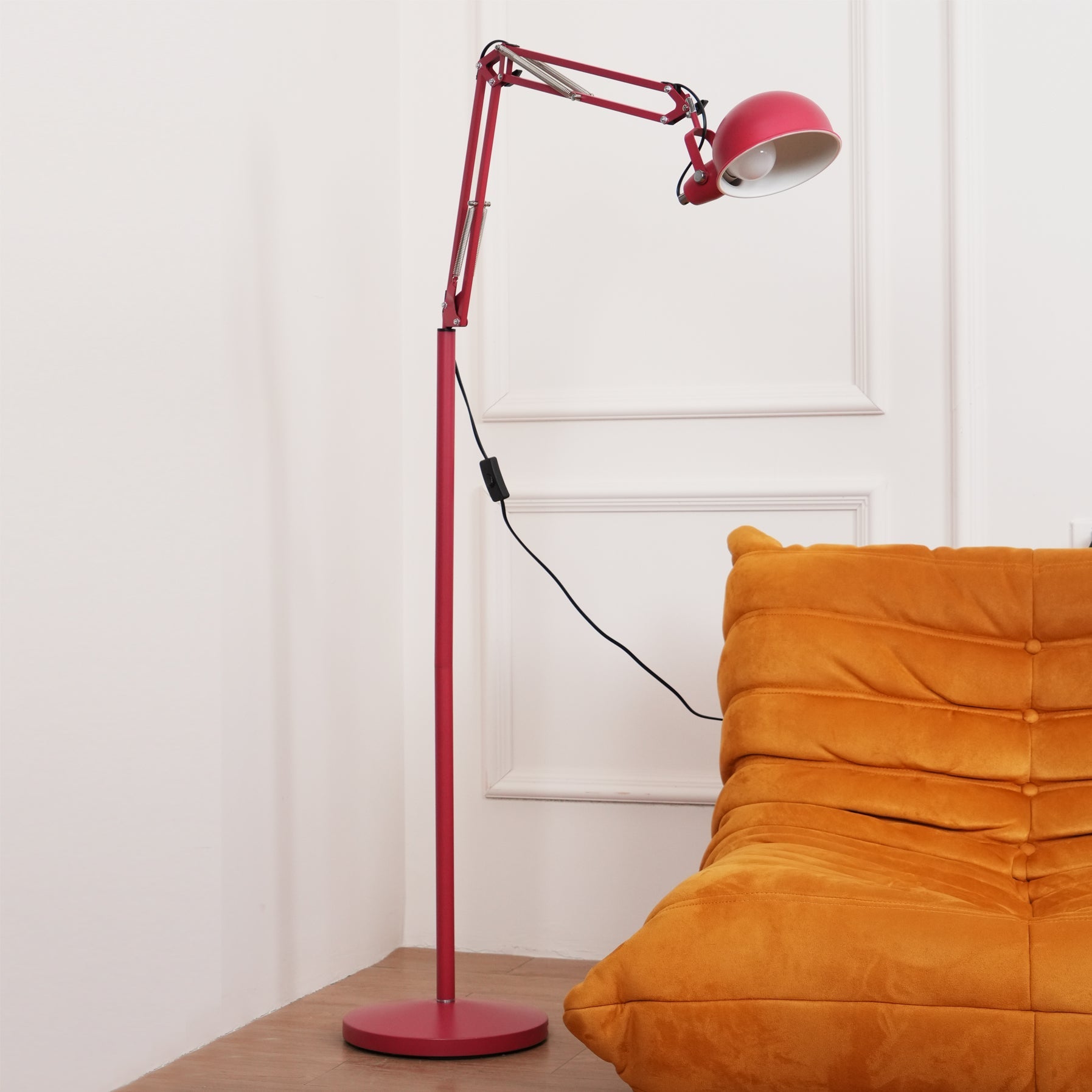 RAVENSDALE SCARLET ARCHING LAMP