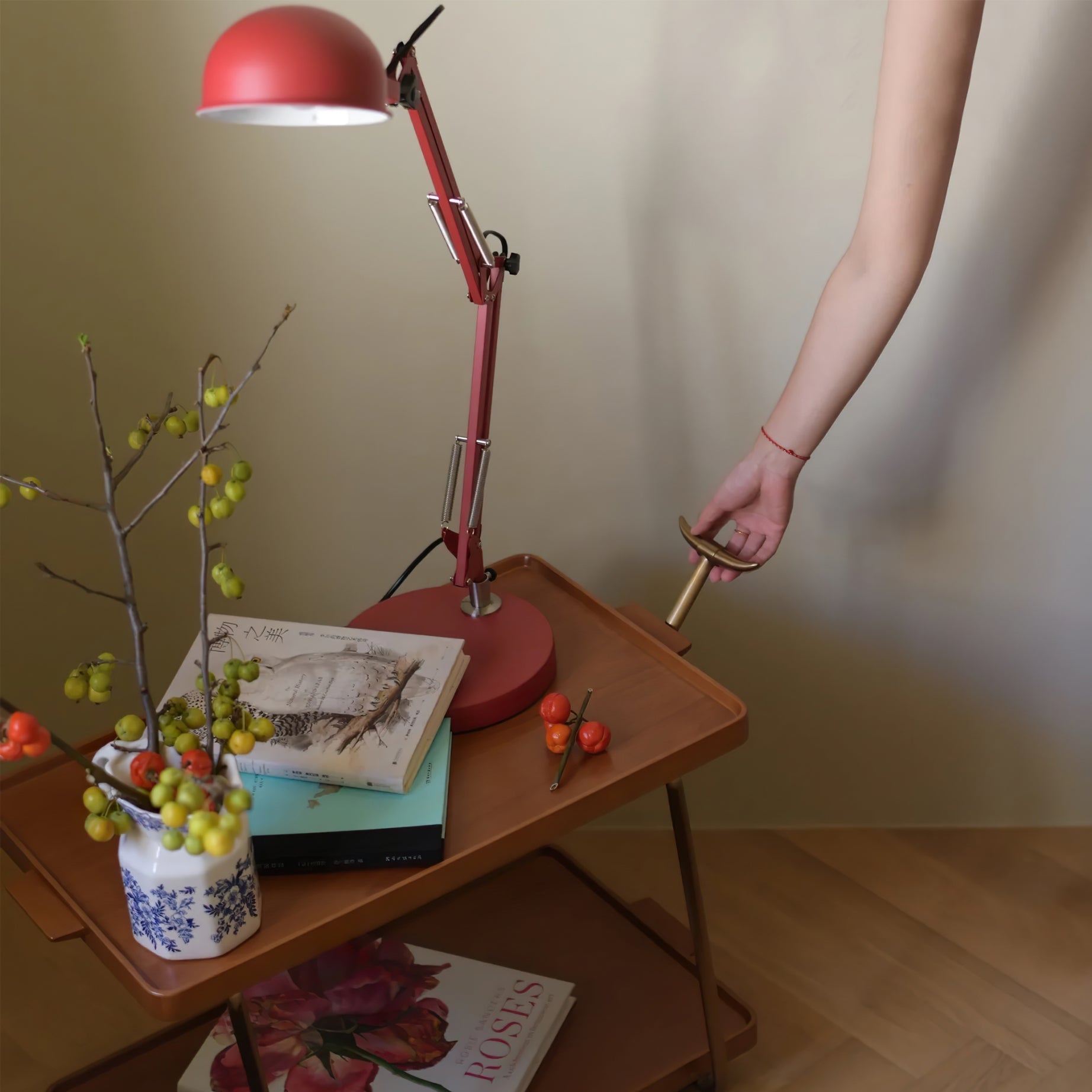 RAVENWOOD CRIMSON ILLUMINATION LAMP
