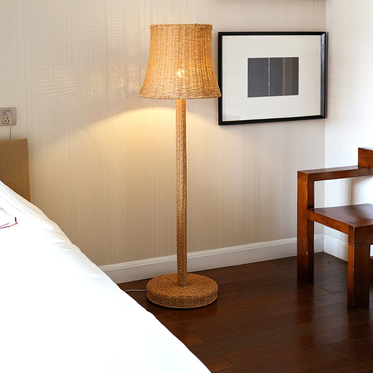 RAVENSCOURT RUSTIC WOODEN FLOOR TORCH