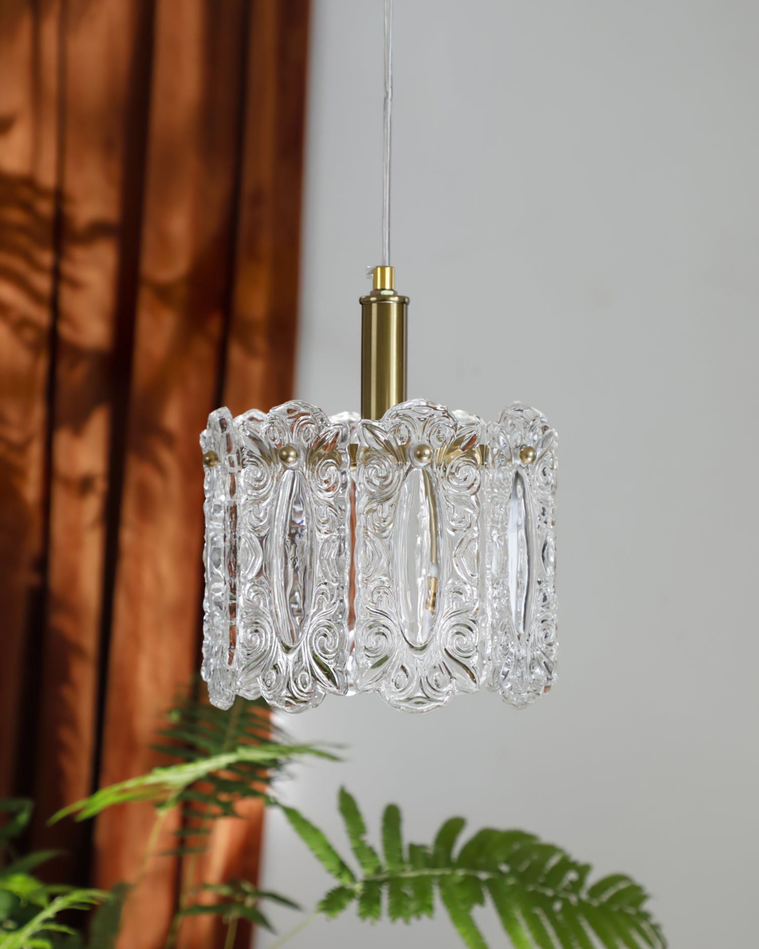 RAVENSHOE ARTISANAL GLASS HANGING LANTERN