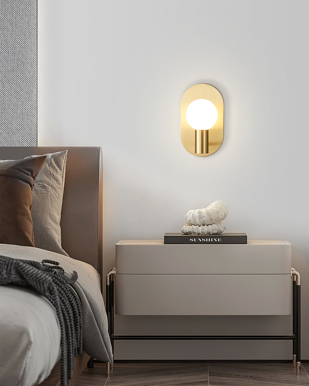 RAVENSHIRE FROSTED GLASS WALL SCONCE