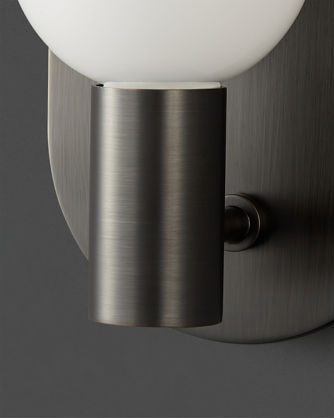 RAVENSHIRE FROSTED GLASS WALL SCONCE