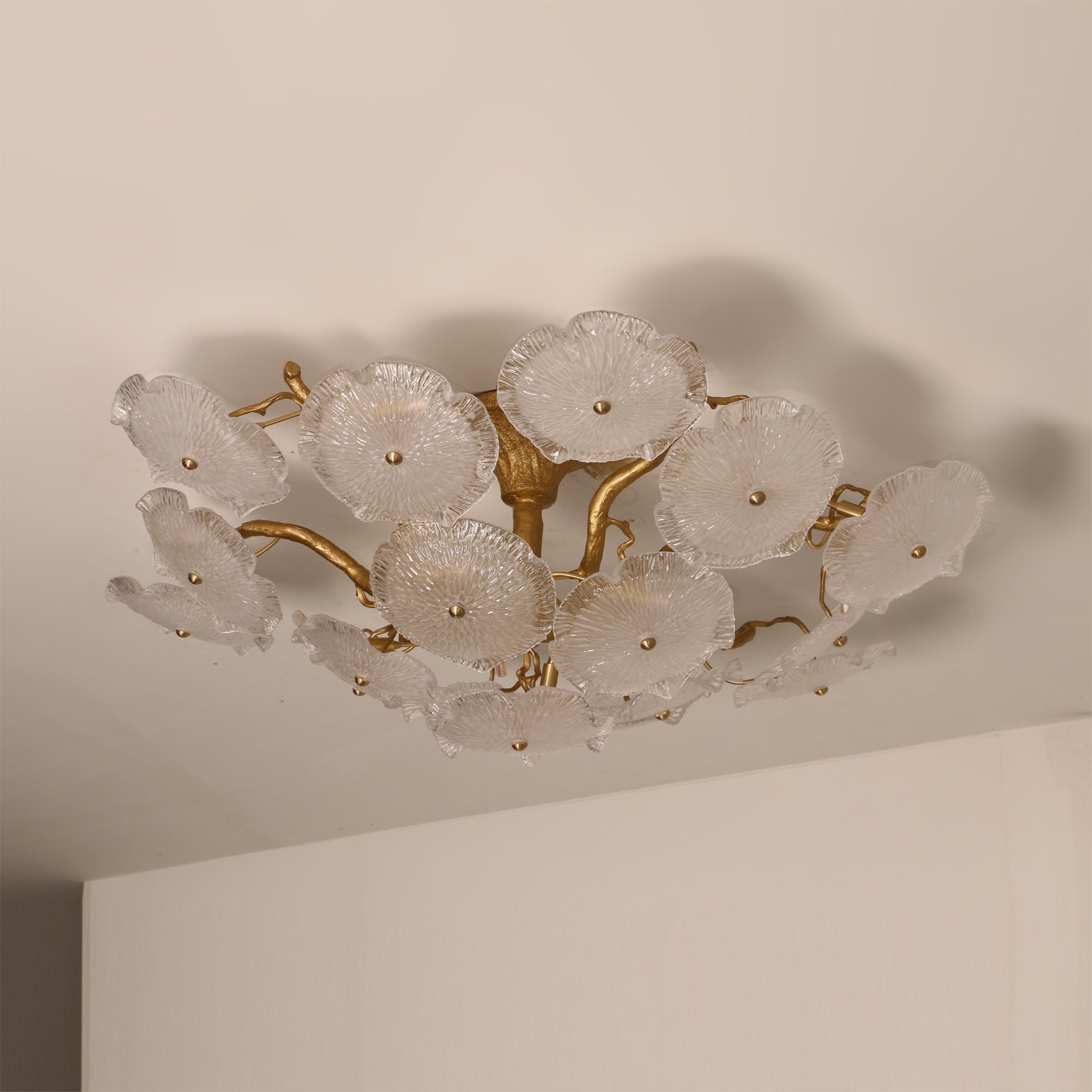RAVENHALL ARTISANAL HANGING ILLUMINATOR