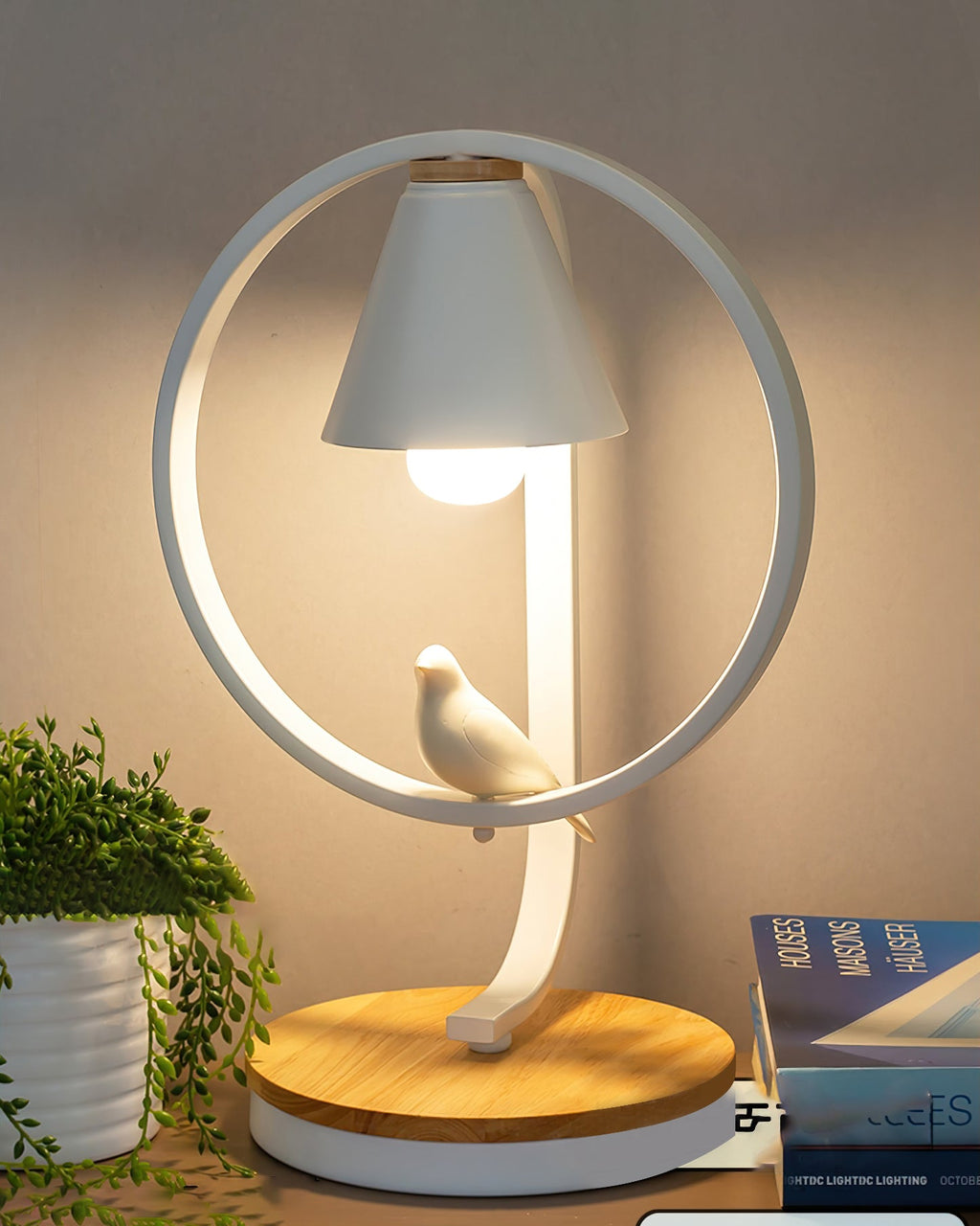 WINTHROP FROSTED GLASS TABLE LAMP