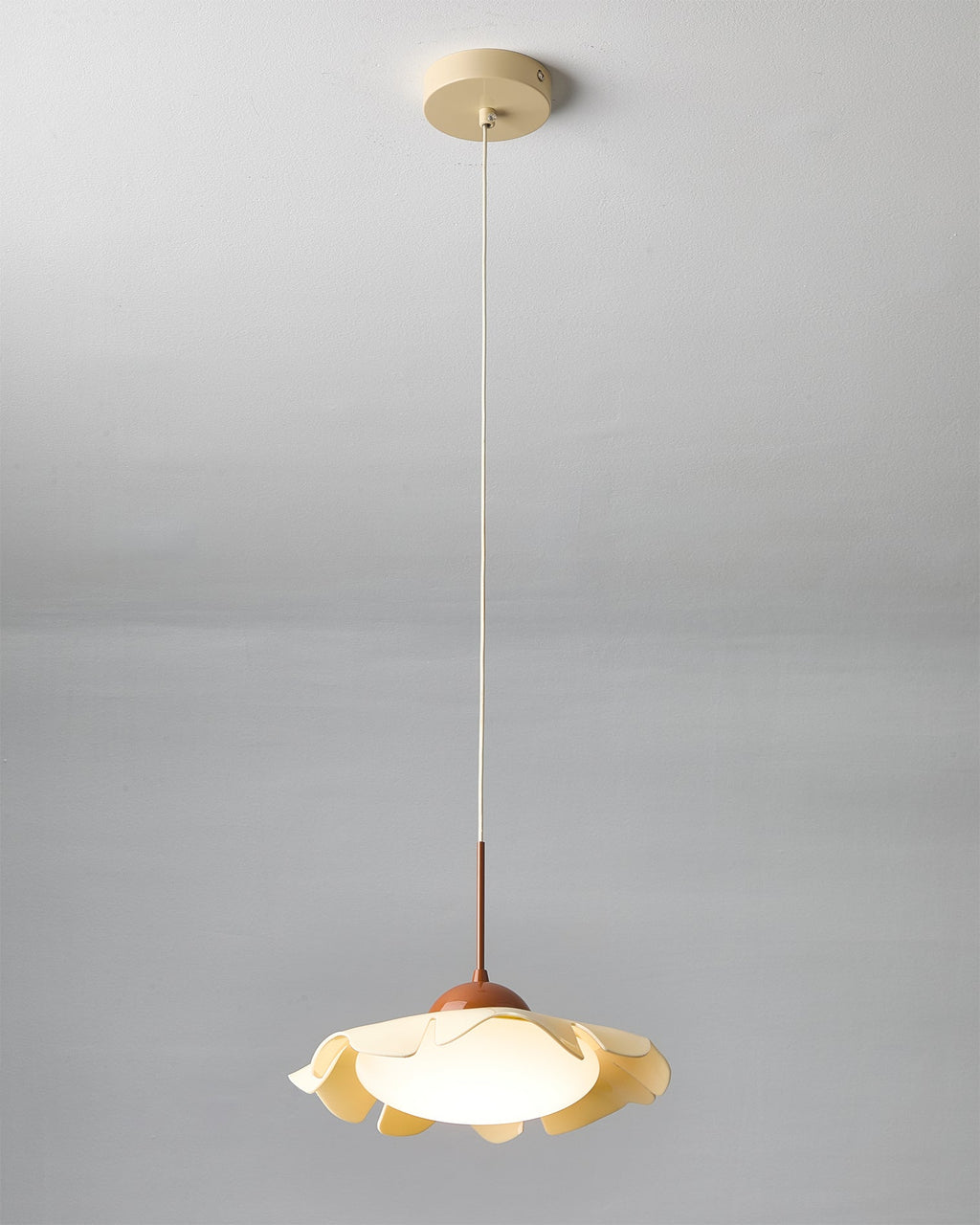 FENWICK GLOWING ORB PENDANT LIGHT