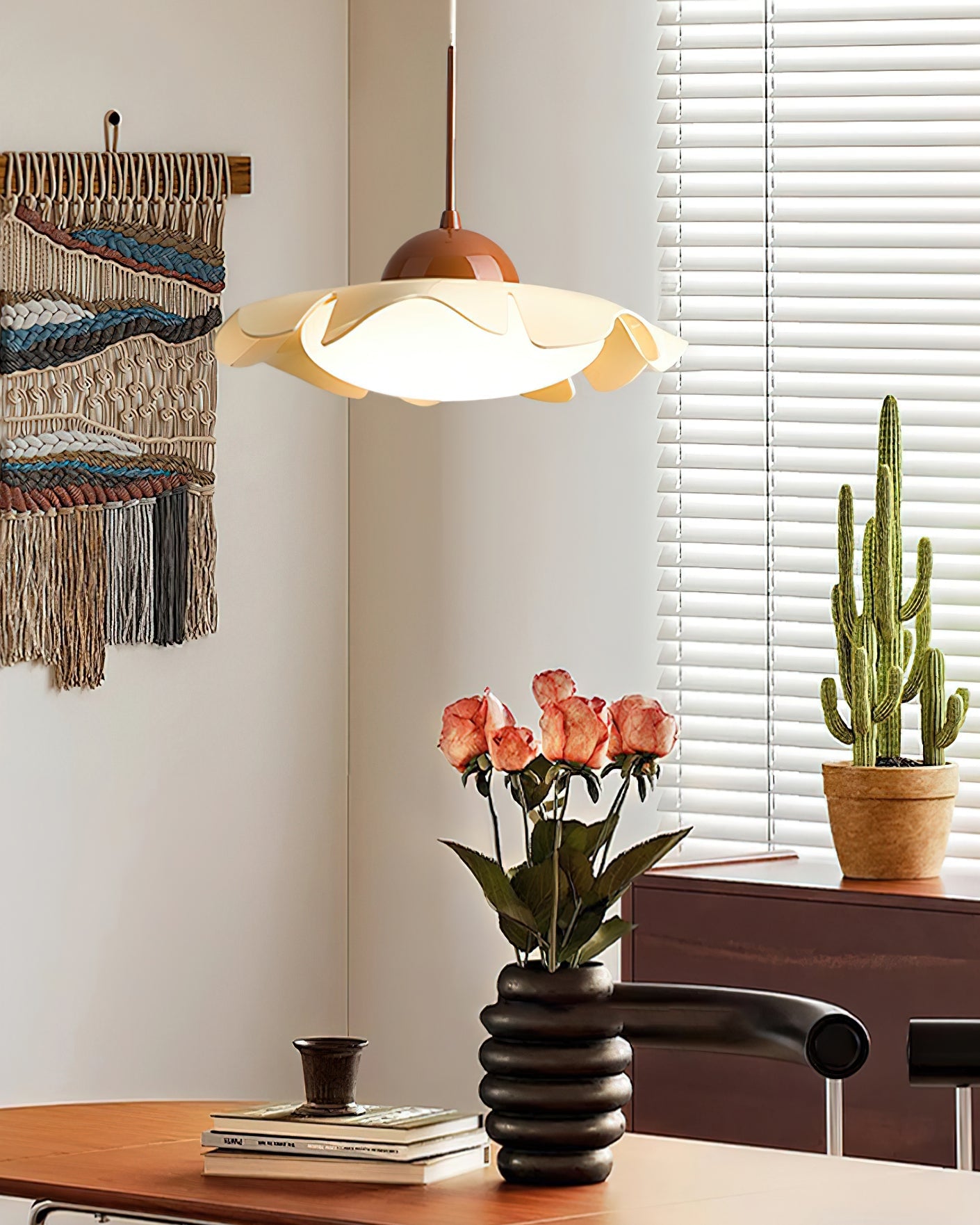 FENWICK GLOWING ORB PENDANT LIGHT