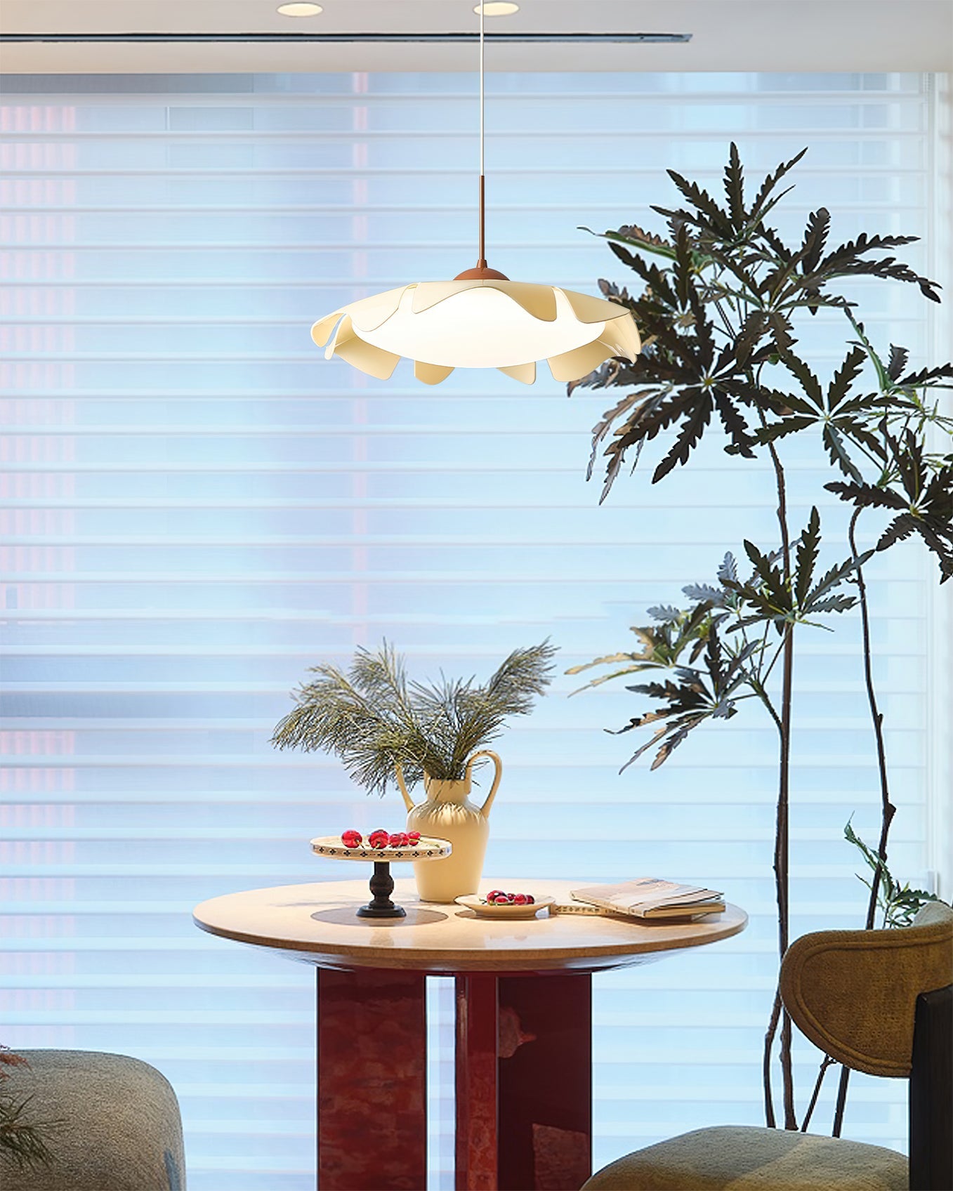 FENWICK GLOWING ORB PENDANT LIGHT