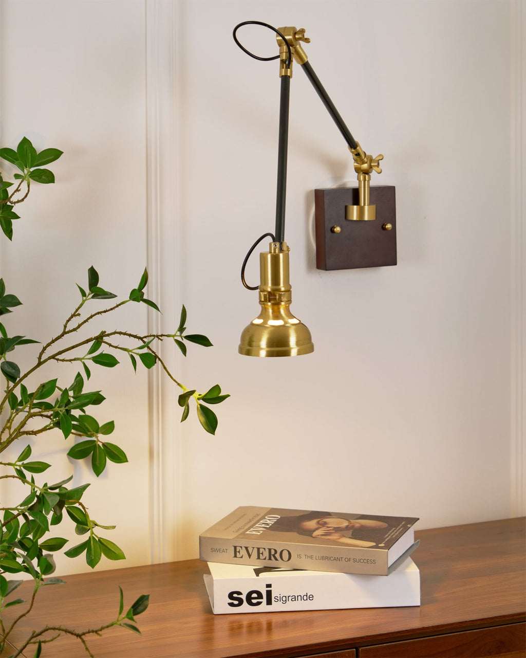 FENWICK ADJUSTABLE ARM WALL LIGHT