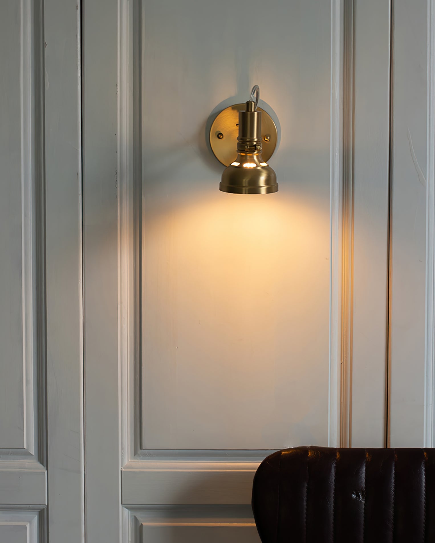 RAVENSCROFT LUMINAIRE WALL SCONCE