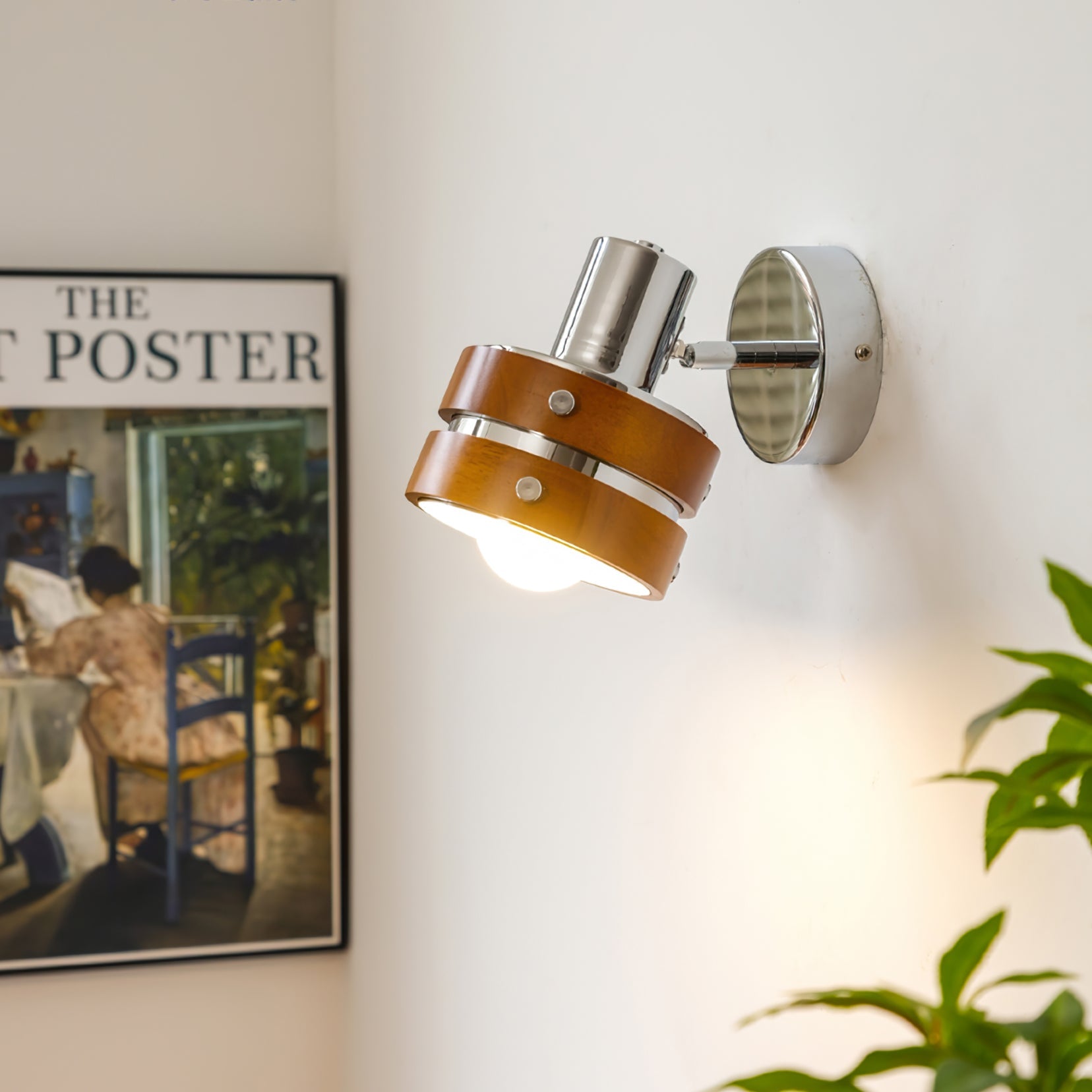 FENWICK TAPERED BRASS WALL SCONCE