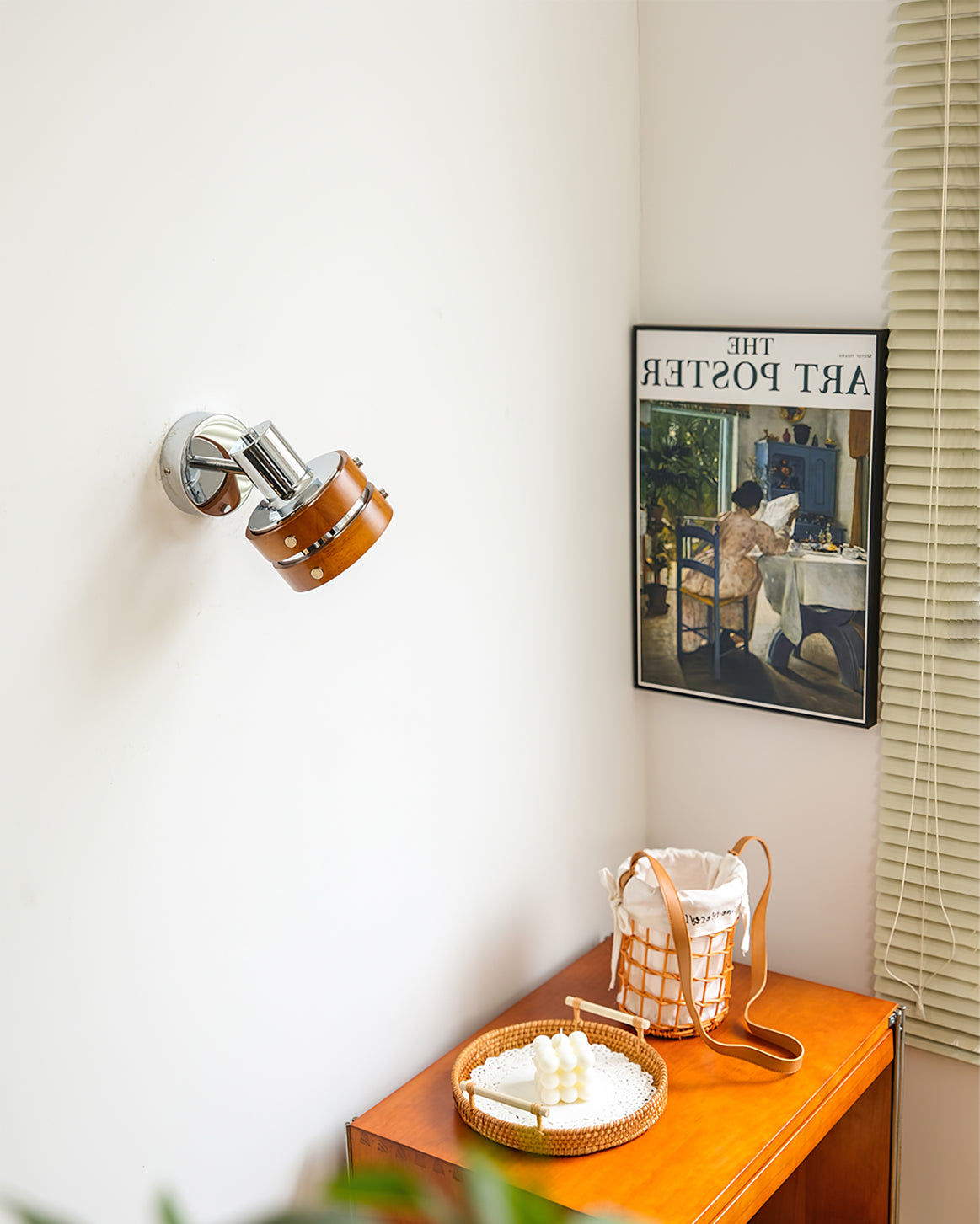 FENWICK TAPERED BRASS WALL SCONCE