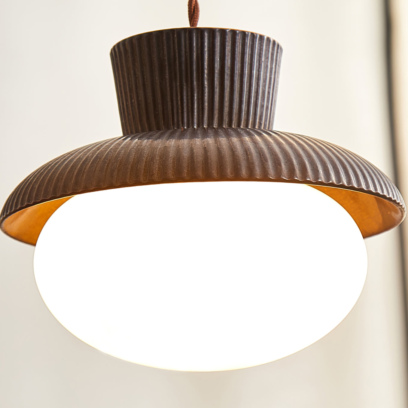RAVENWOOD DRAPED GLASS PENDANT LIGHT