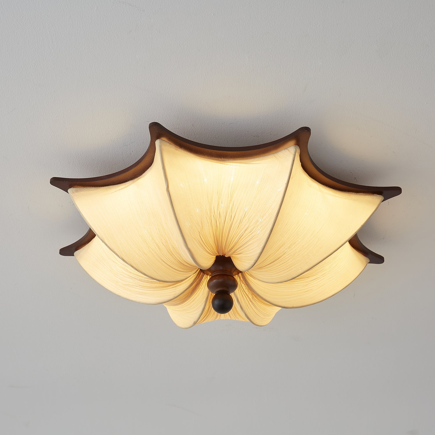 Whittaker Vintage Orbital Pendant