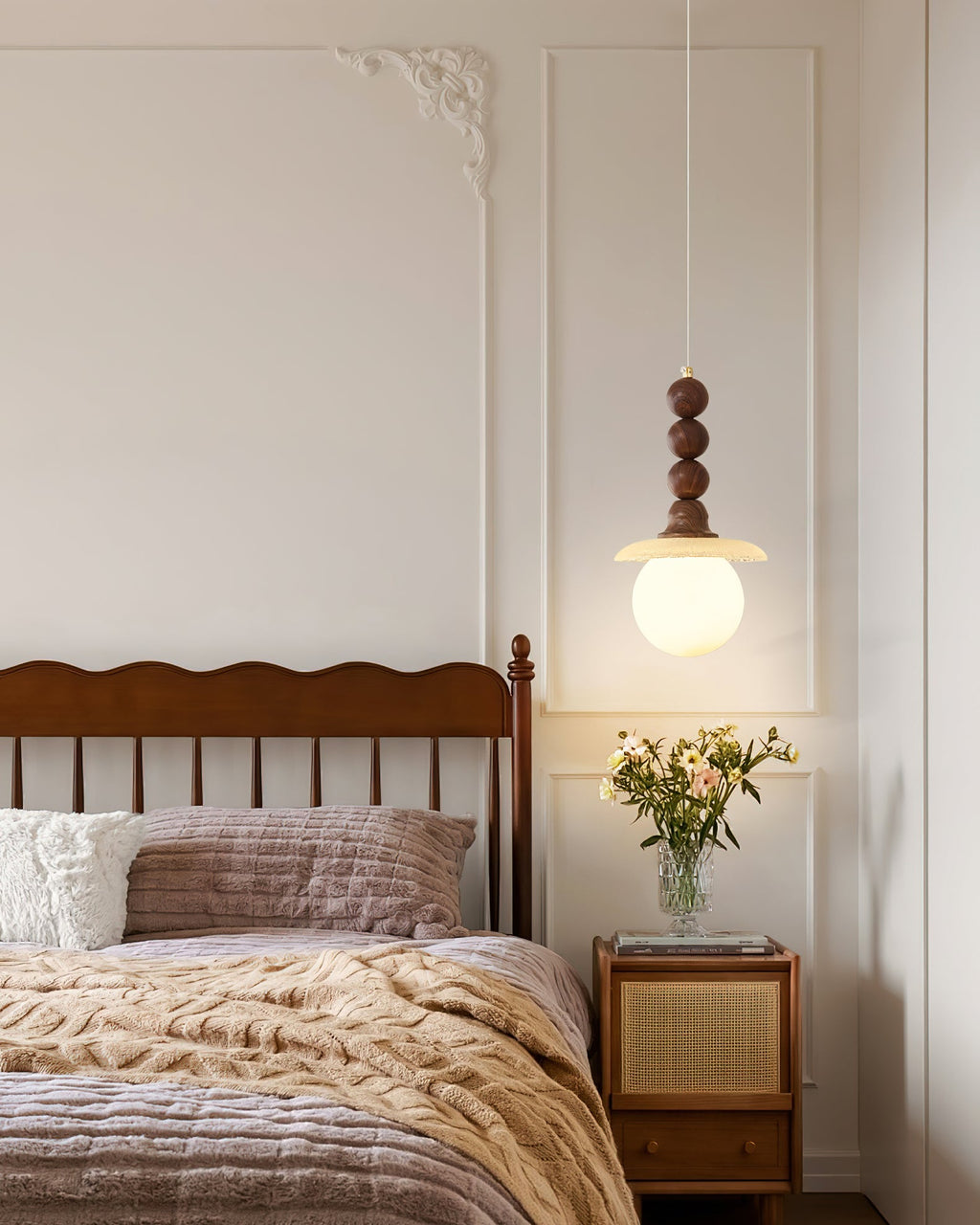 FENWICK HANGING GLASS ILLUMINATOR