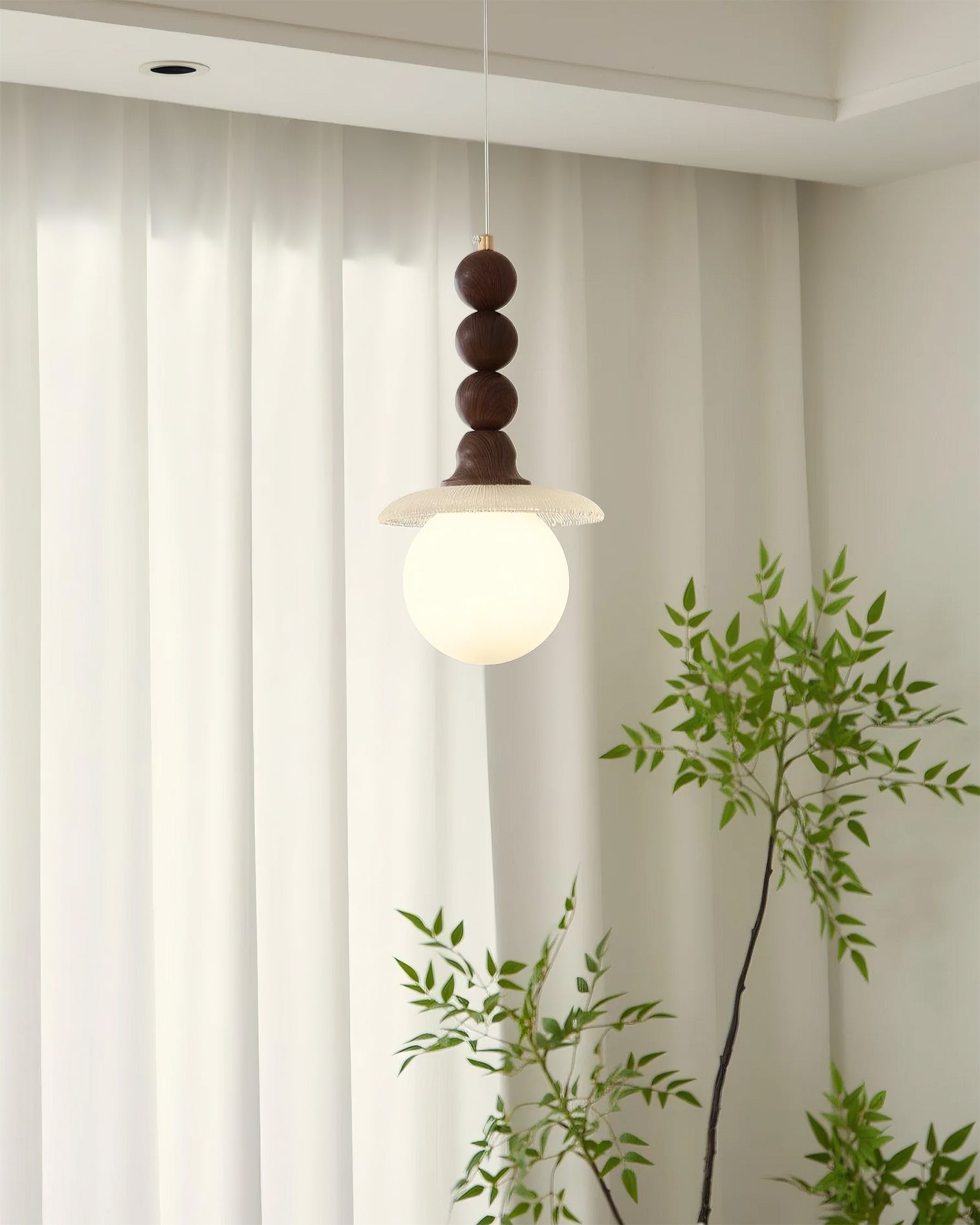 FENWICK HANGING GLASS ILLUMINATOR