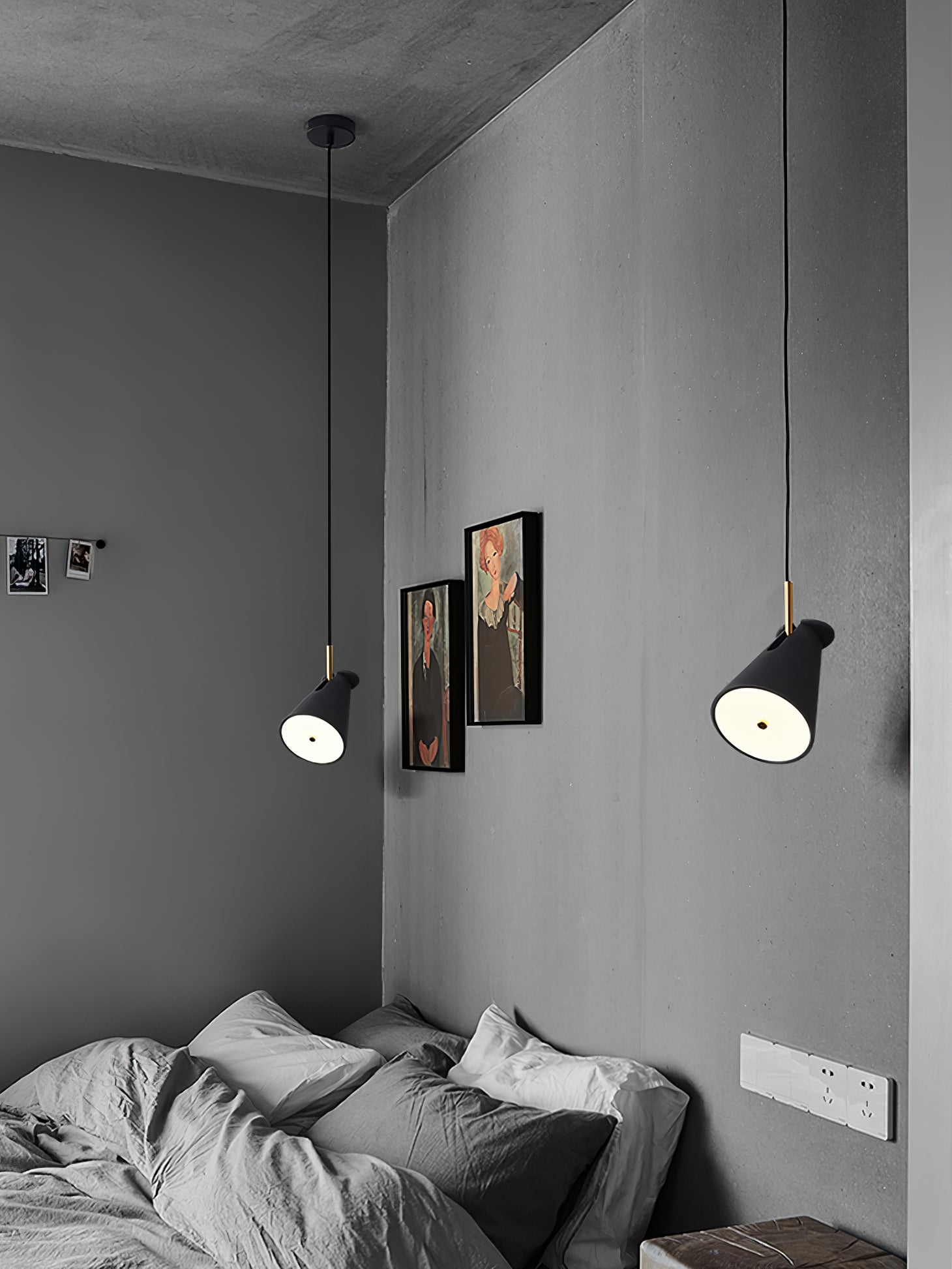 BRIDGEMAN RESIN BELL PENDANT LIGHT