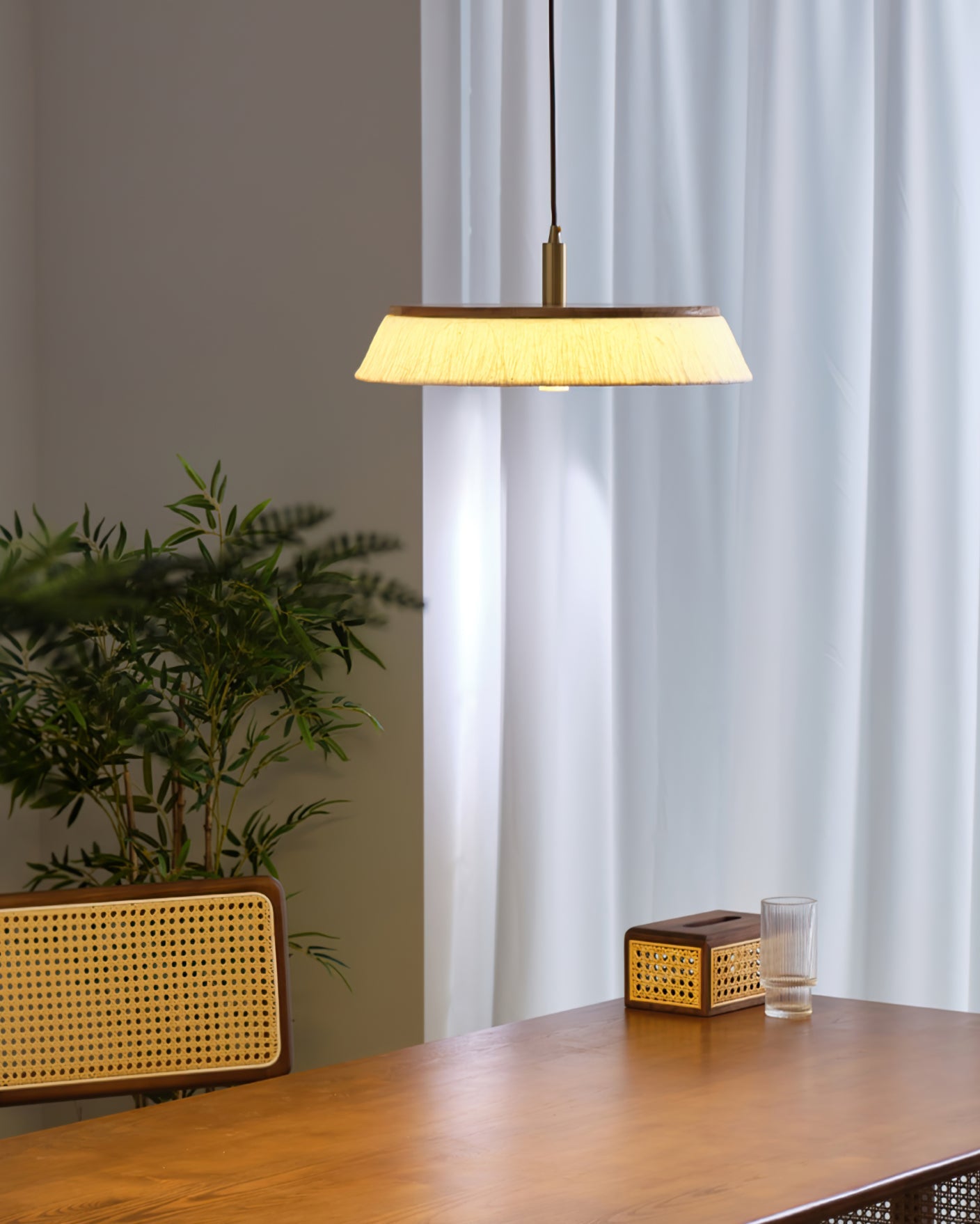 RAVENHALL HANGING ILLUMINATION ORB