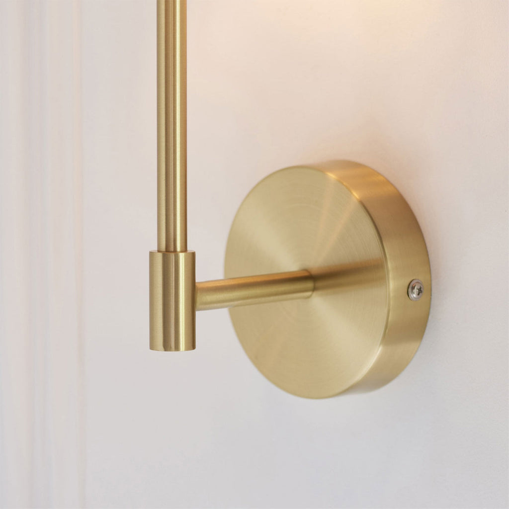 RAVENHURST VINTAGE BRASS WALL SCONCE