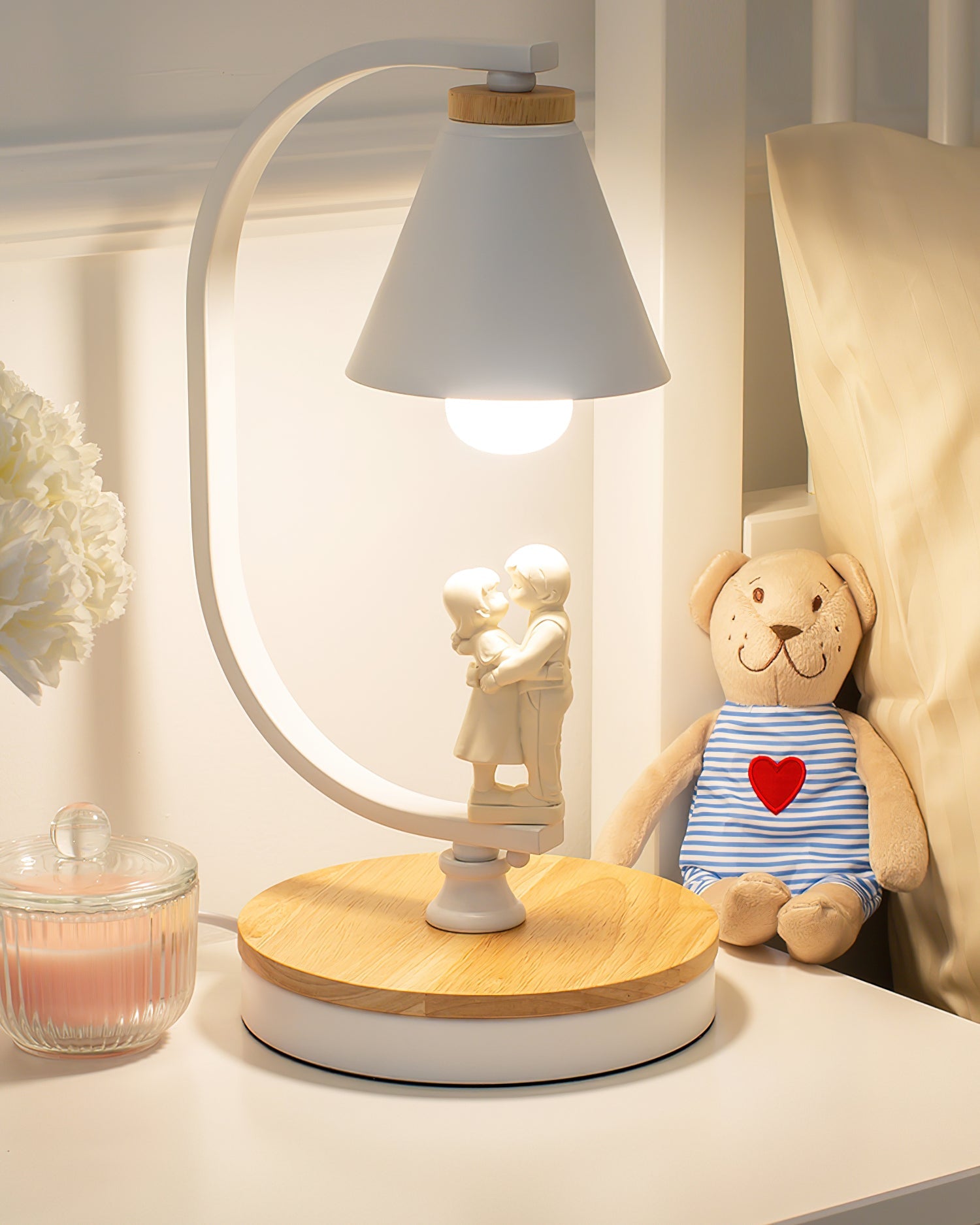 BRAMBLEWICK ILLUMINATING ORB LAMP