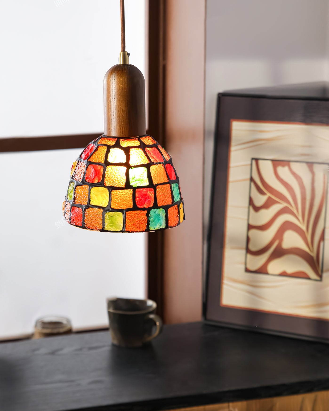 RAVENWOOD GLASS TEARDROP HANGING LANTERN