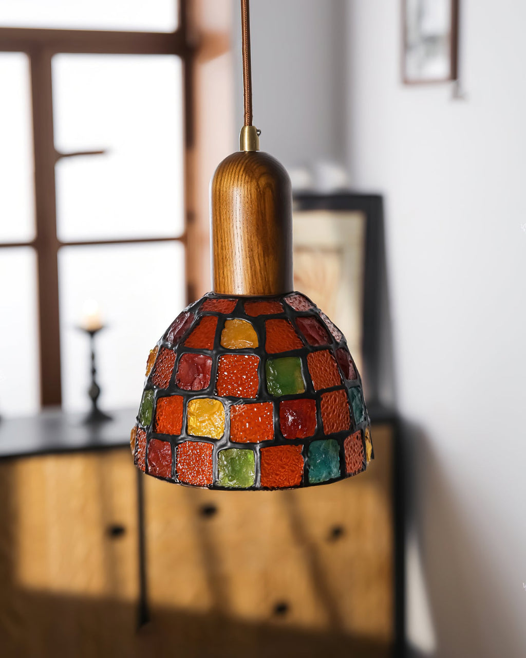 RAVENWOOD GLASS TEARDROP HANGING LANTERN