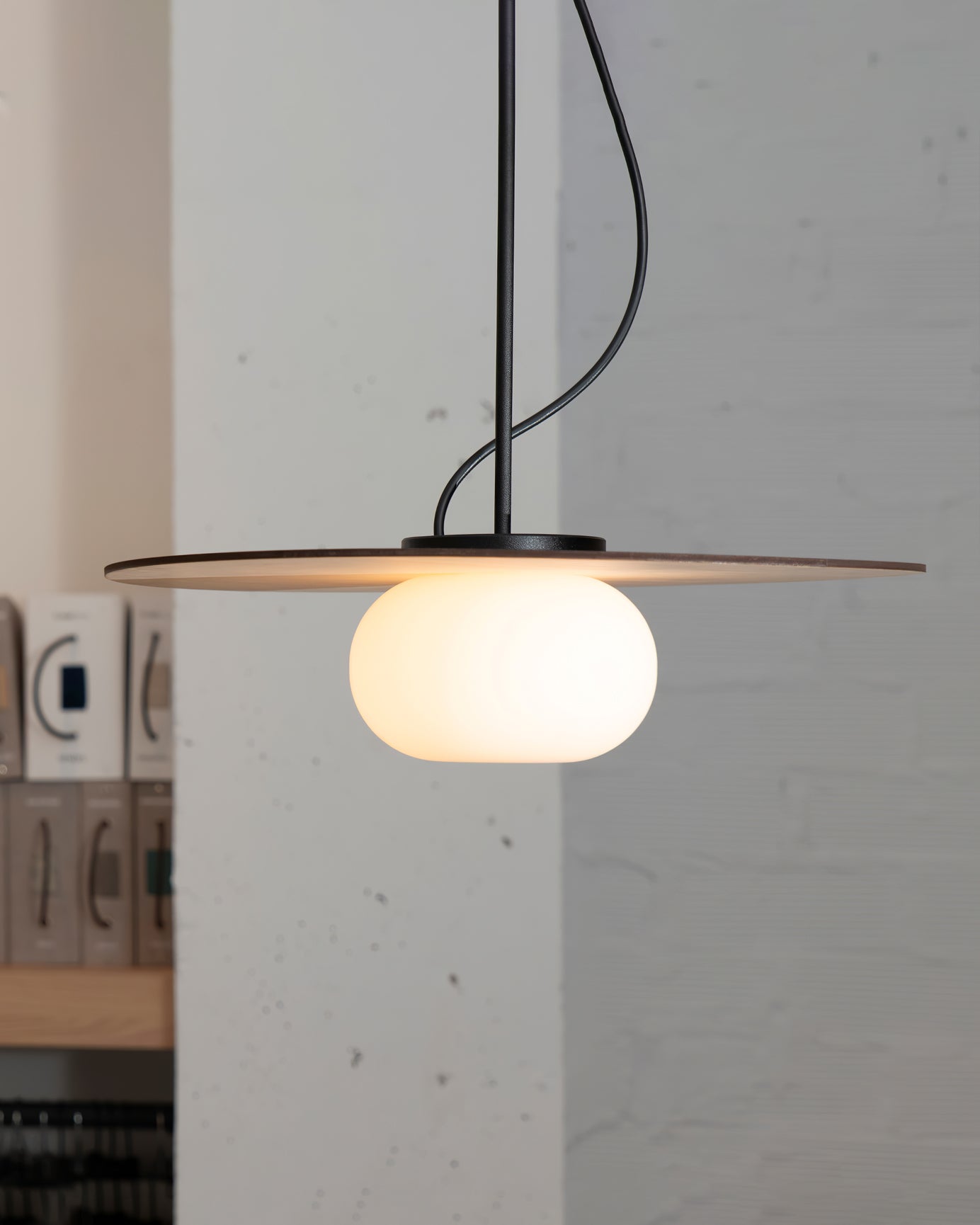 CHISWICK CIRCULAR RAY PENDANT