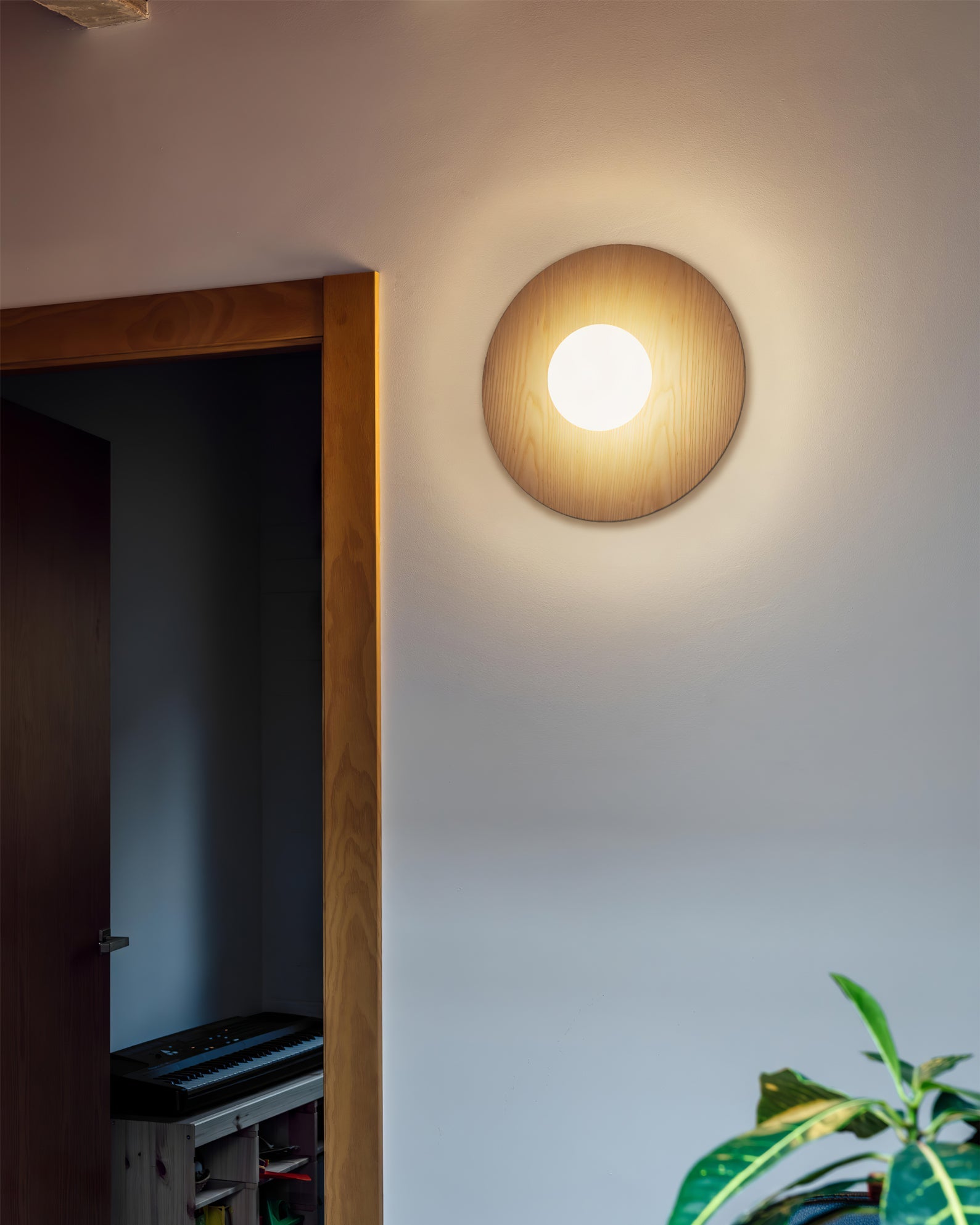 WINCHESTER DUAL-ARM WALL SCONCE