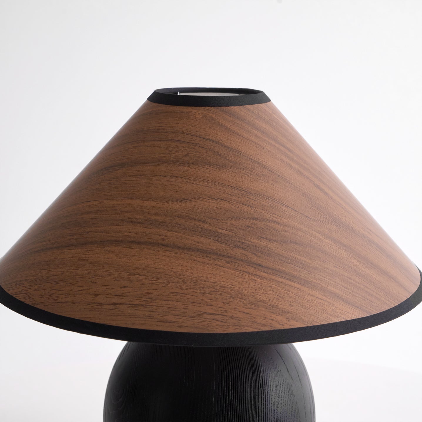 RAVENHALL WHIMSICAL GLOW TABLE LAMP