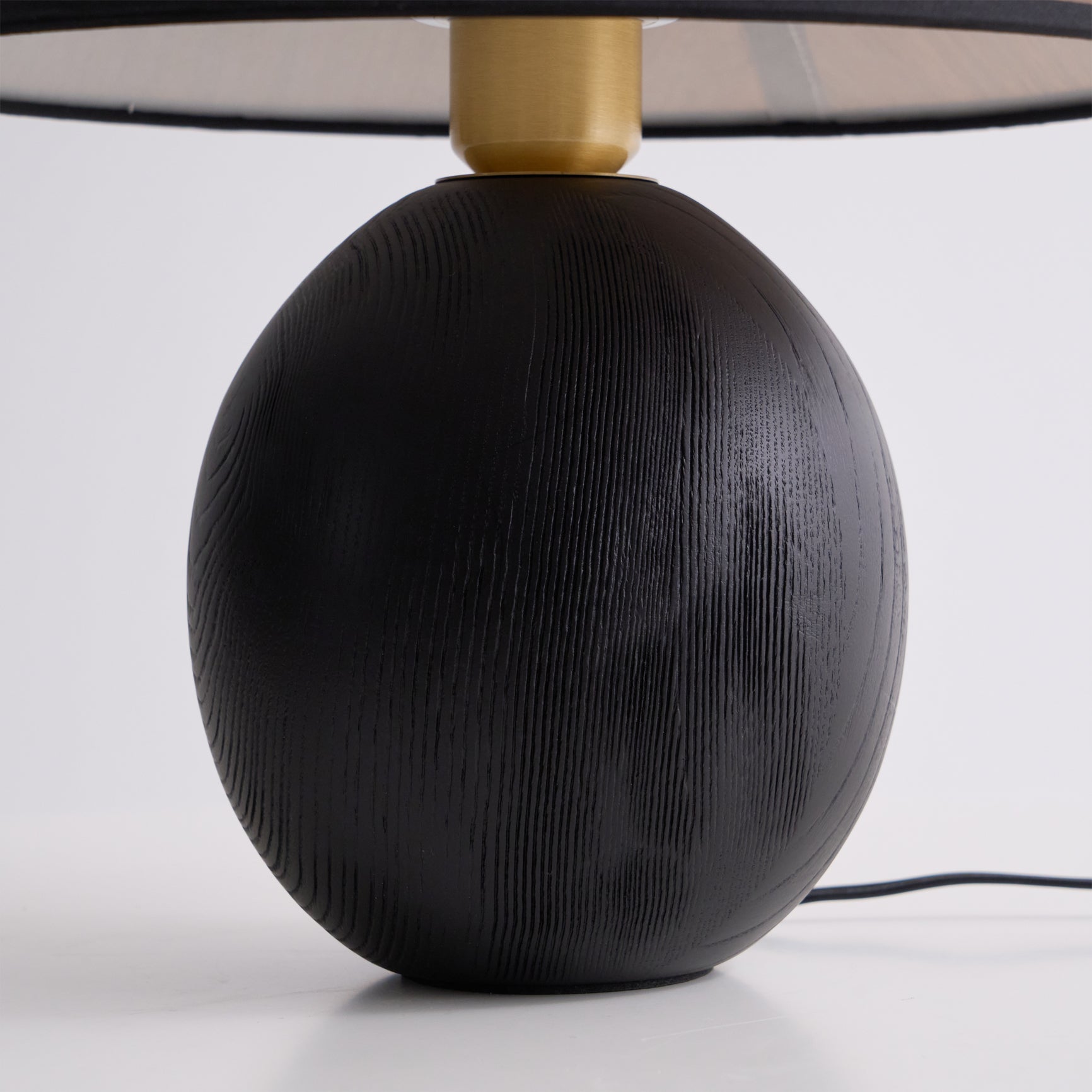 RAVENHALL WHIMSICAL GLOW TABLE LAMP