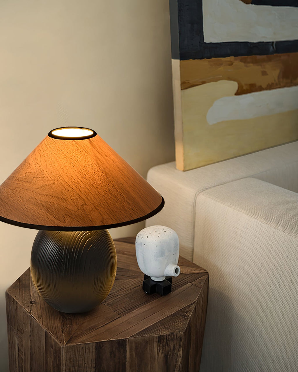 RAVENHALL WHIMSICAL GLOW TABLE LAMP