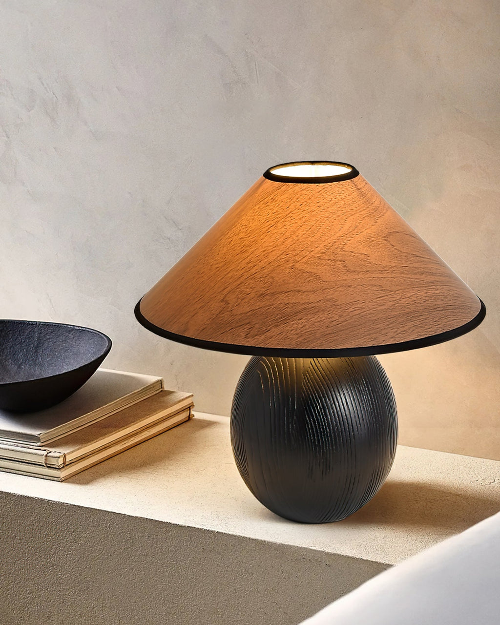 RAVENHALL WHIMSICAL GLOW TABLE LAMP