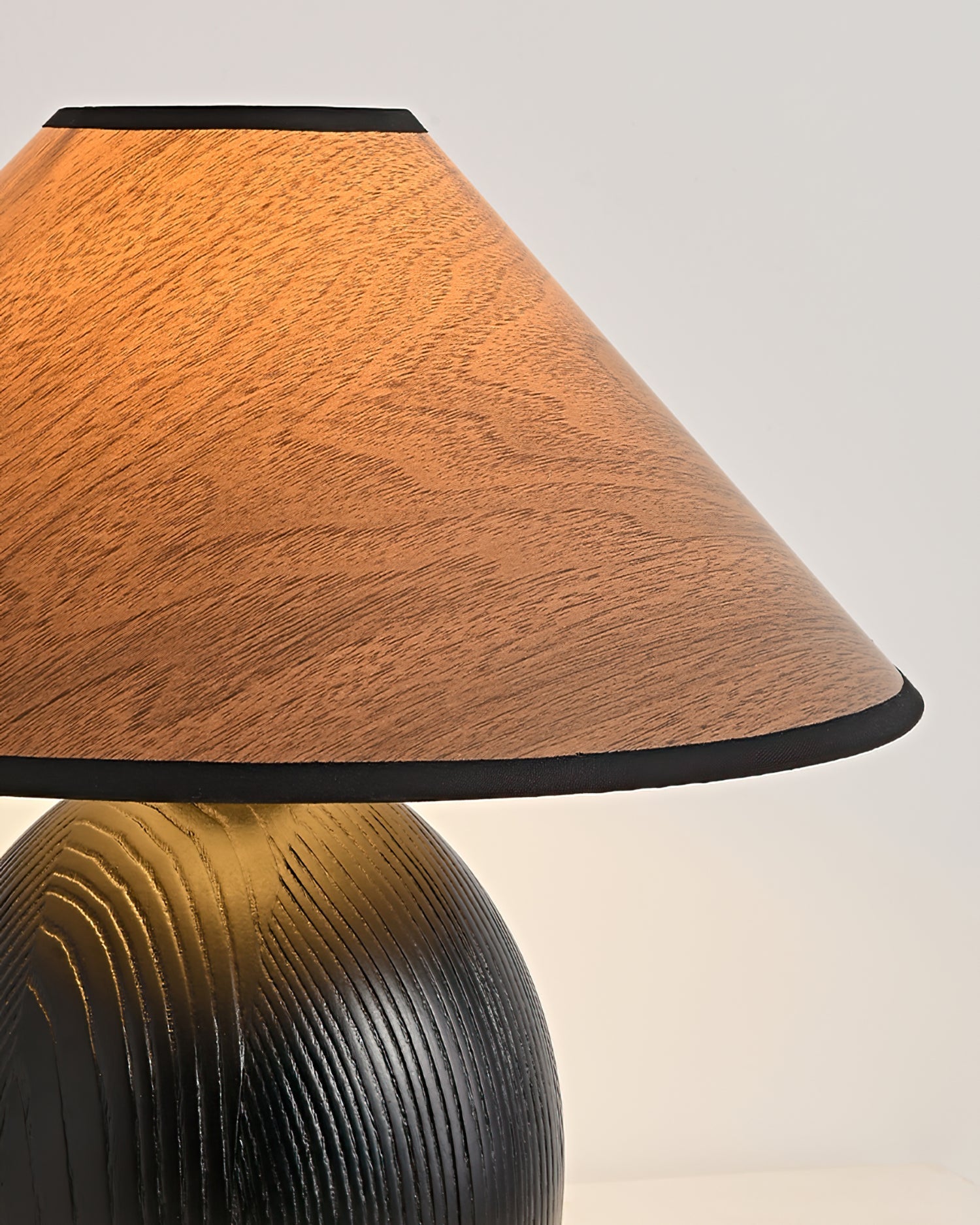 RAVENHALL WHIMSICAL GLOW TABLE LAMP