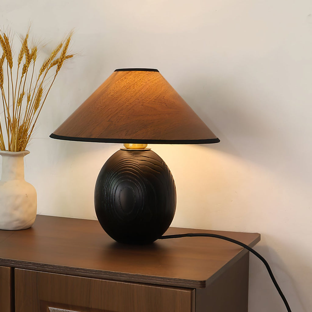 RAVENHALL WHIMSICAL GLOW TABLE LAMP