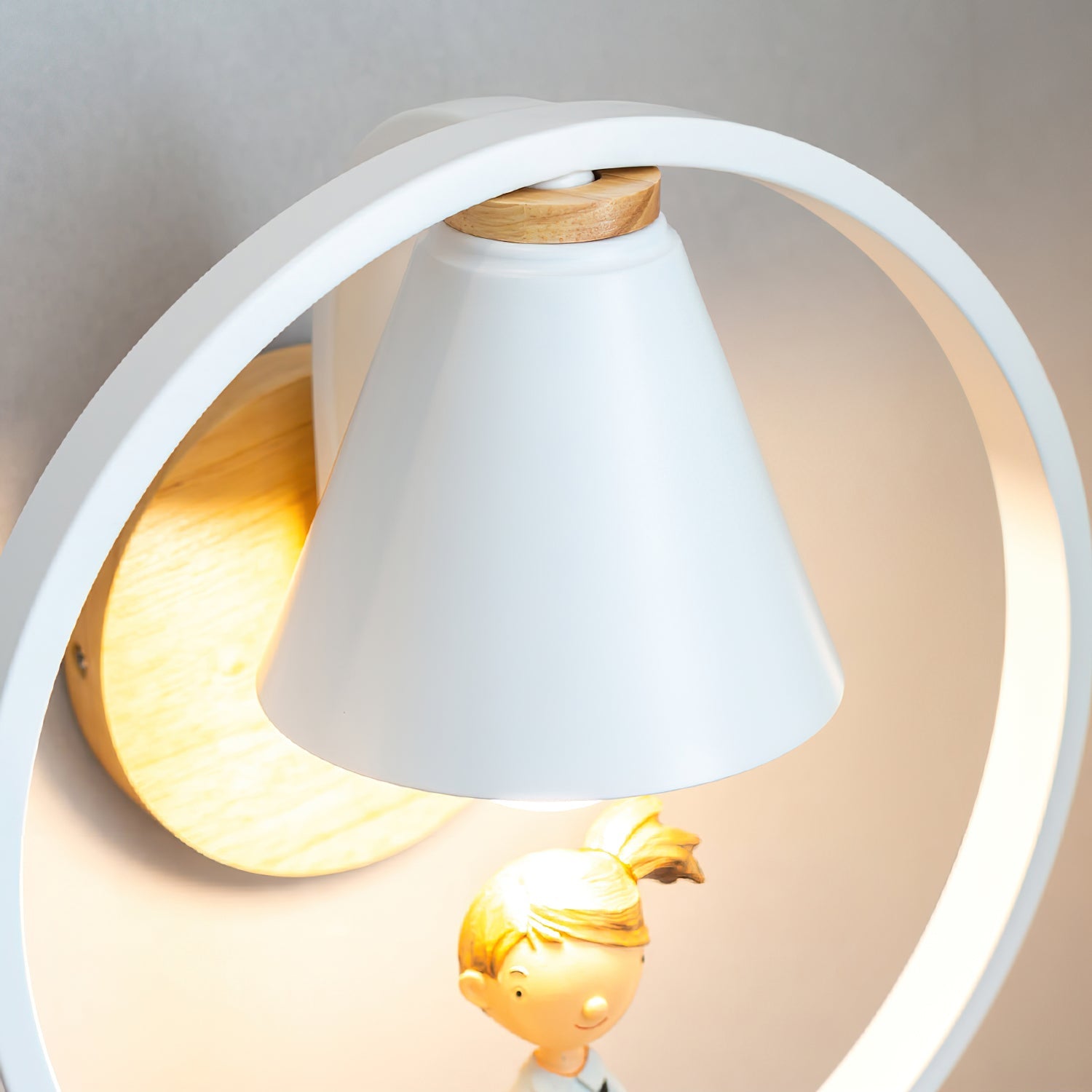 BRAMBLETON HARMONY WALL SCONCE