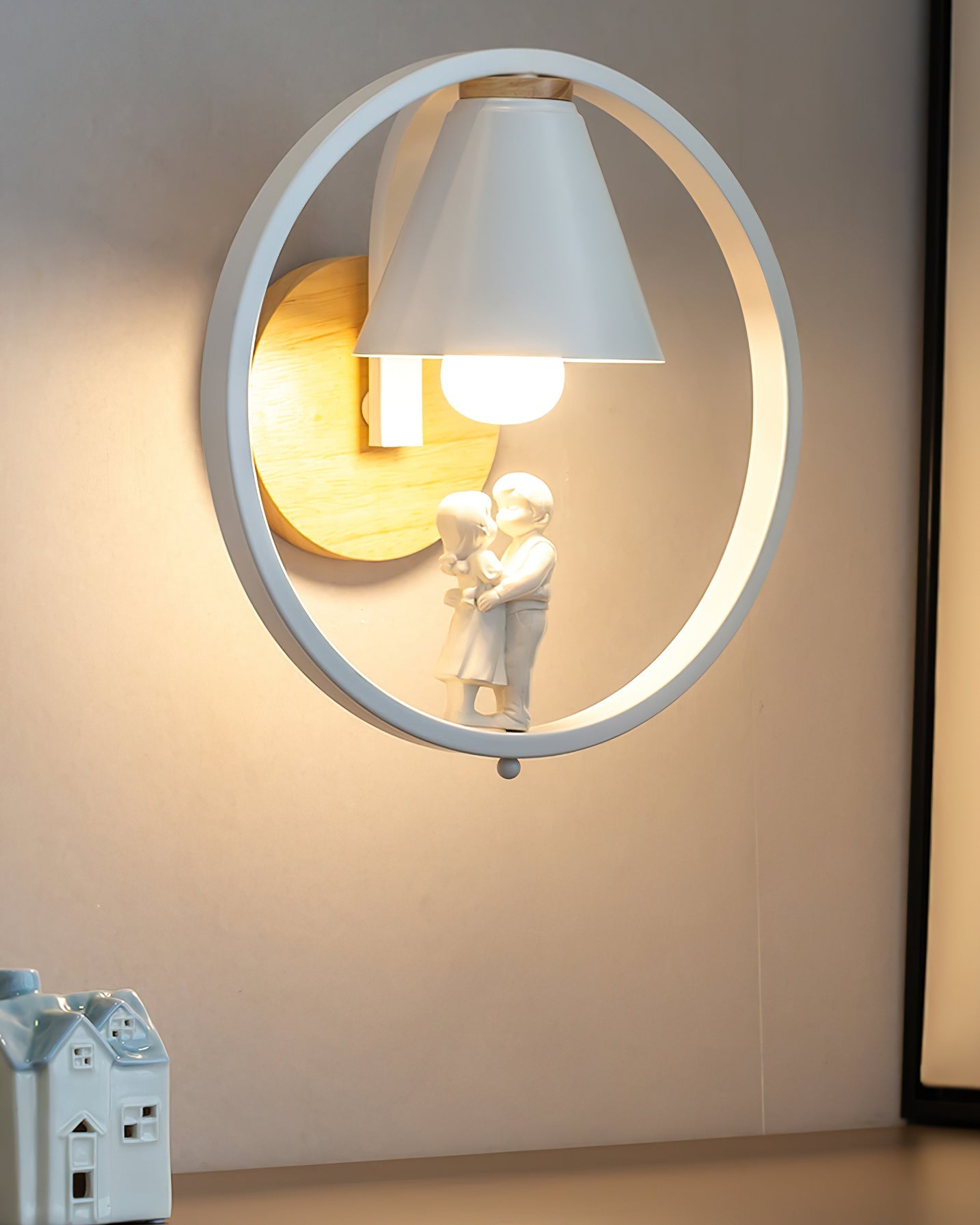 BRAMBLETON HARMONY WALL SCONCE