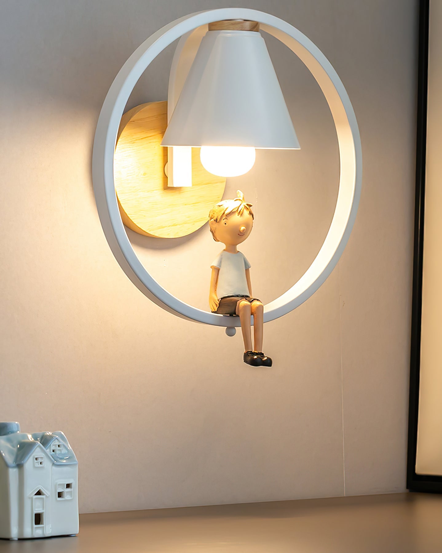 BRAMBLETON HARMONY WALL SCONCE