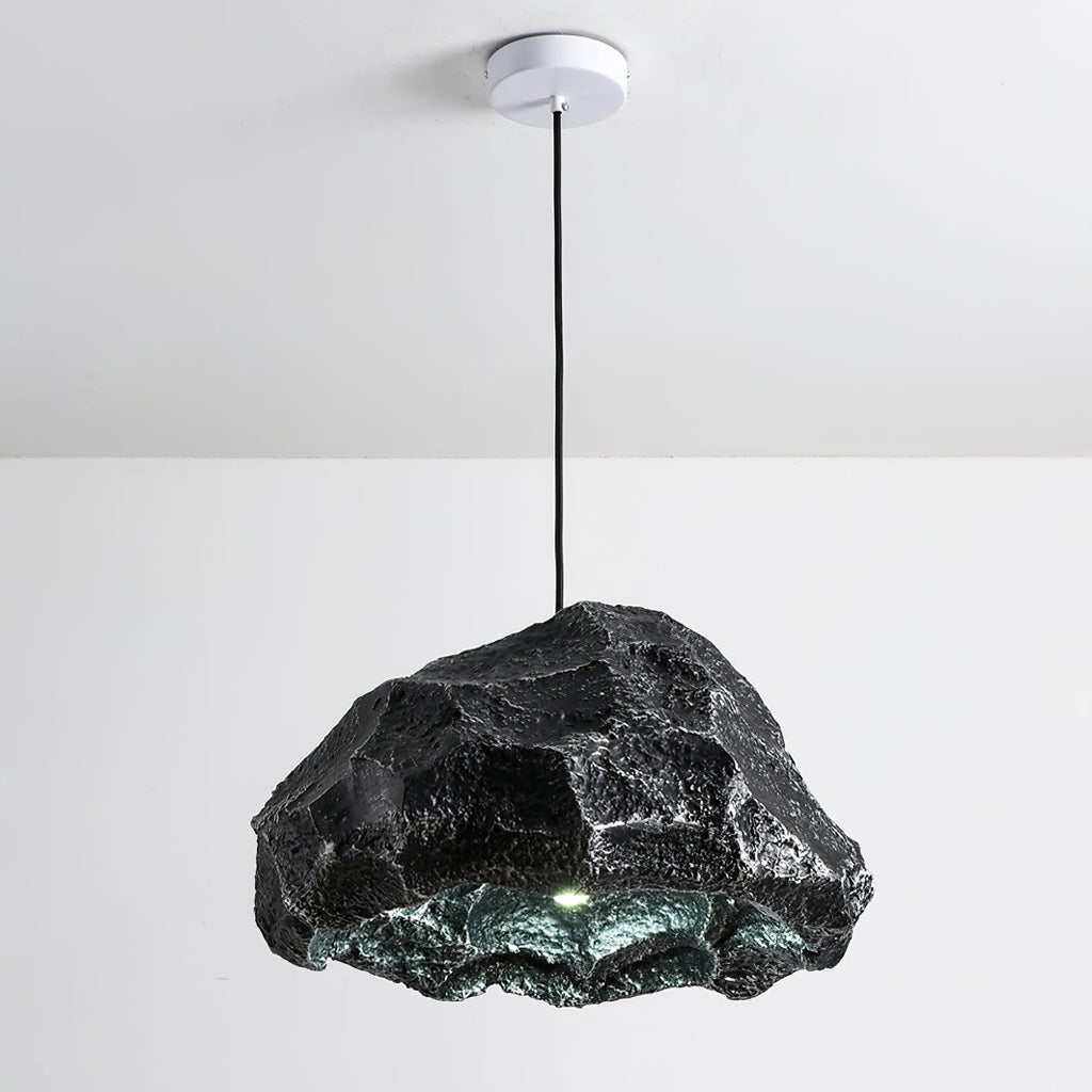 RAVENSCROFT HANGING GLOBE LANTERN