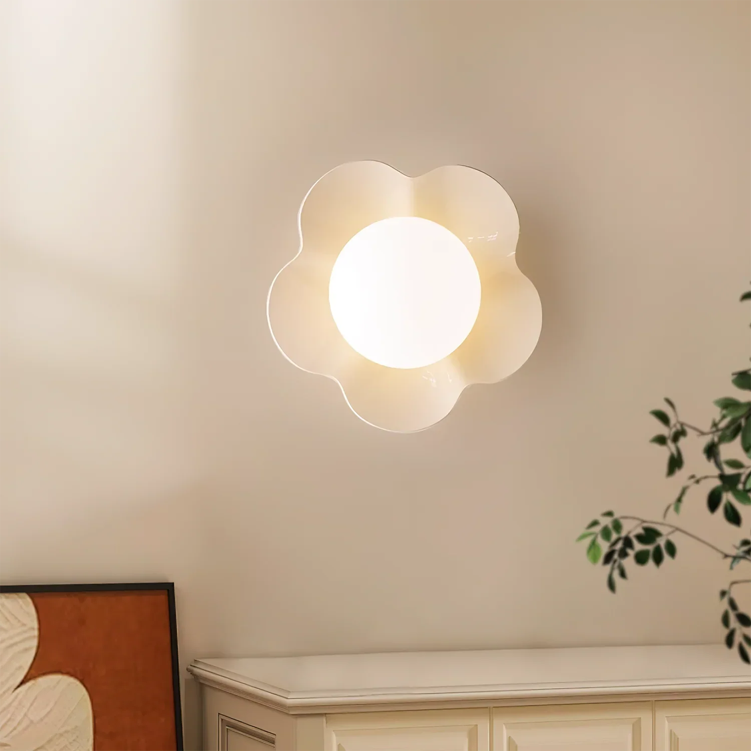 Rosette Bloom Illuminating Sconce