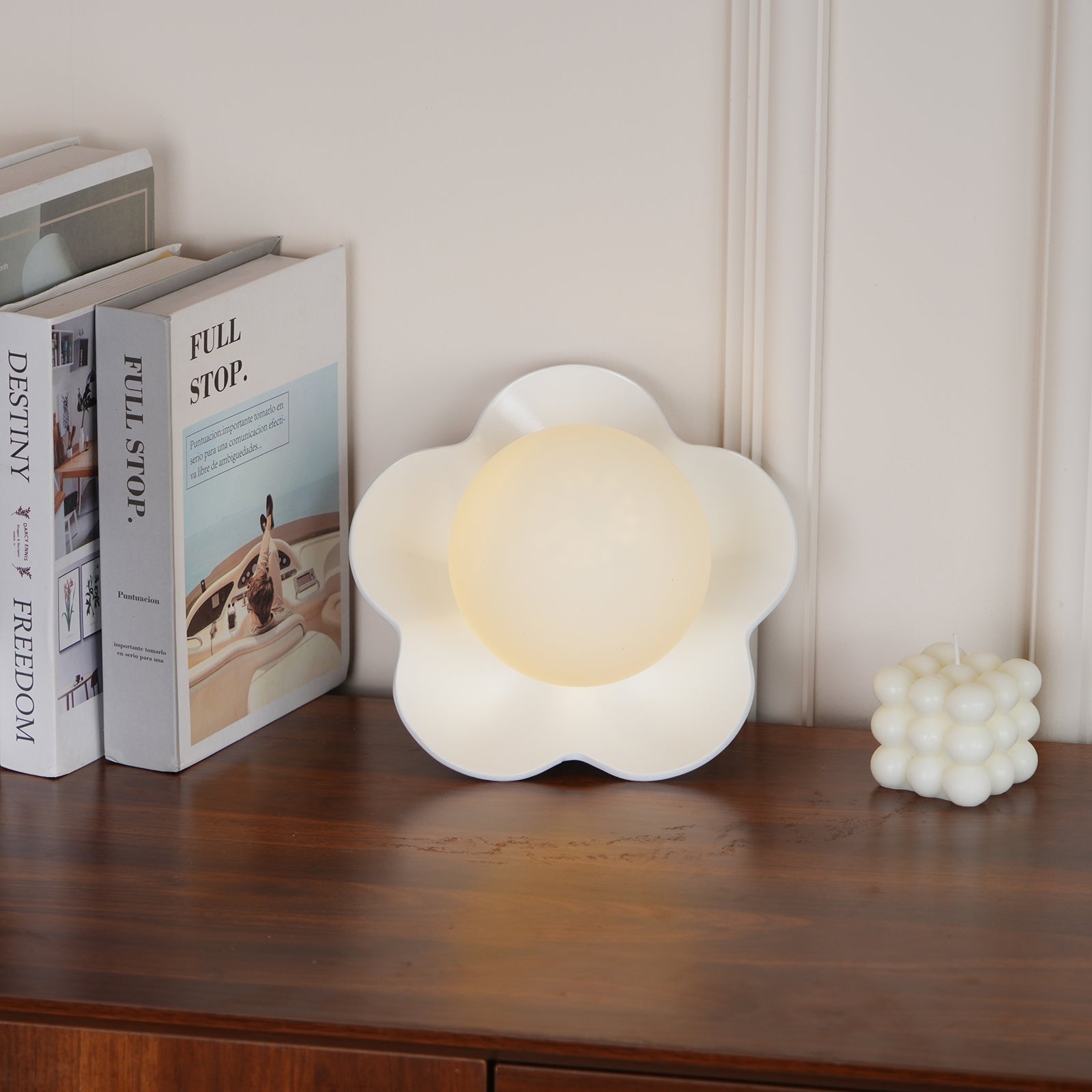 Rosette Bloom Illuminating Sconce
