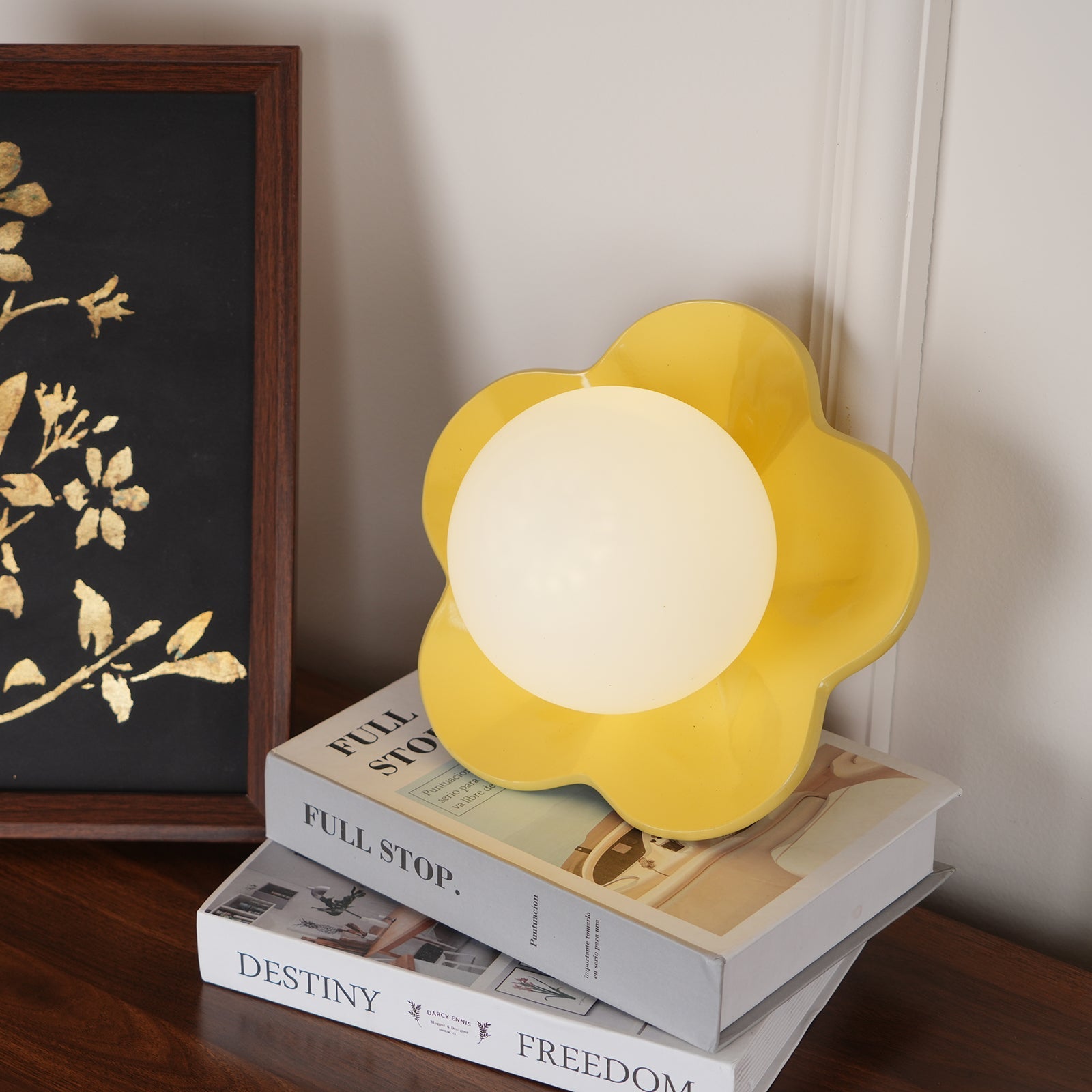Rosette Bloom Illuminating Sconce