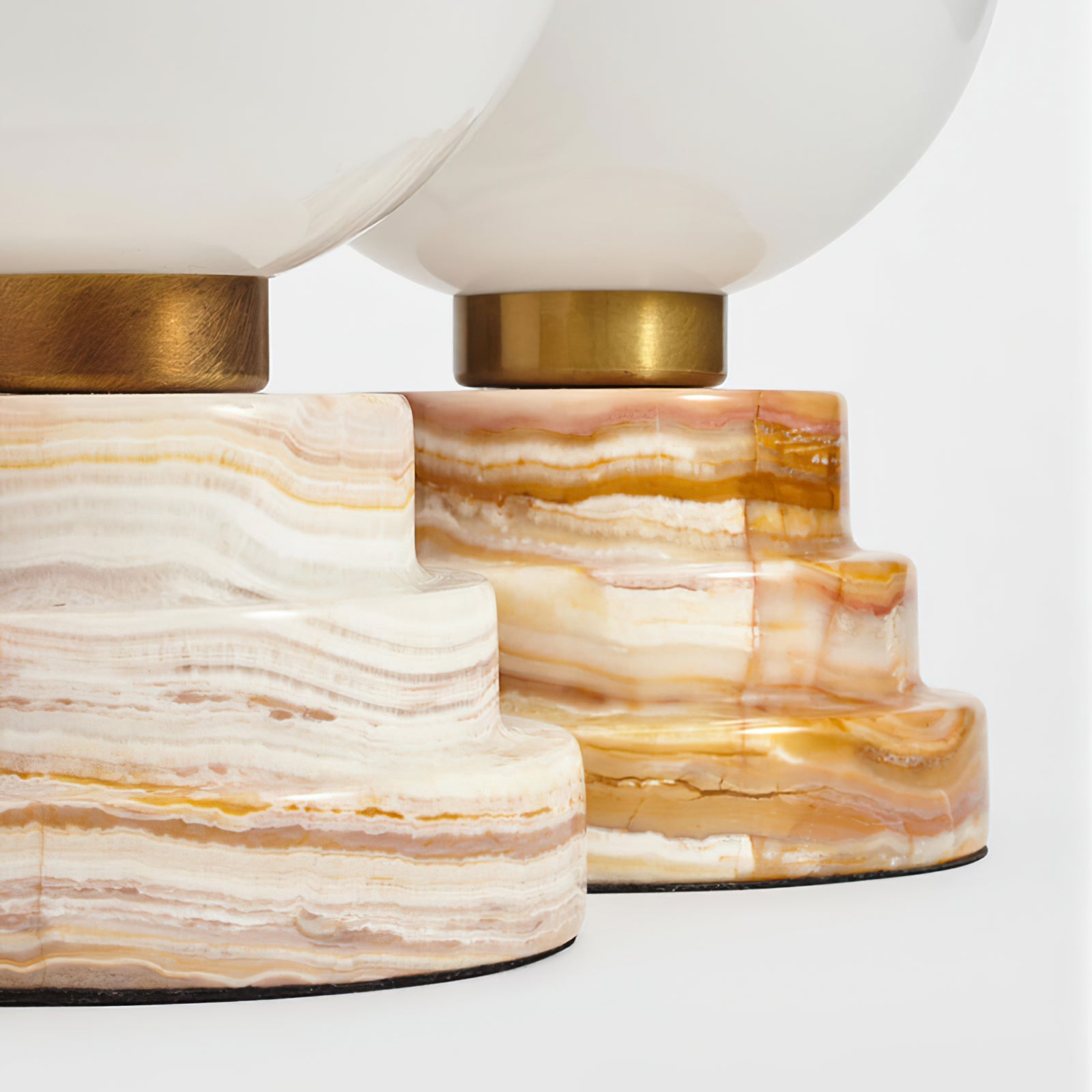 Windermere Crest Illuminating Column