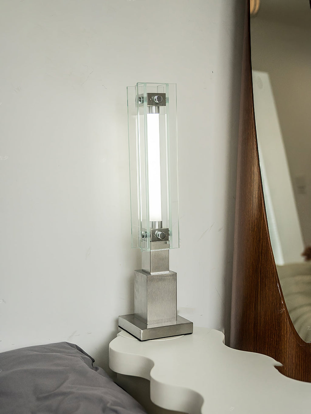 WINDSOR HARMONY ILLUMINATING COLUMN LAMP