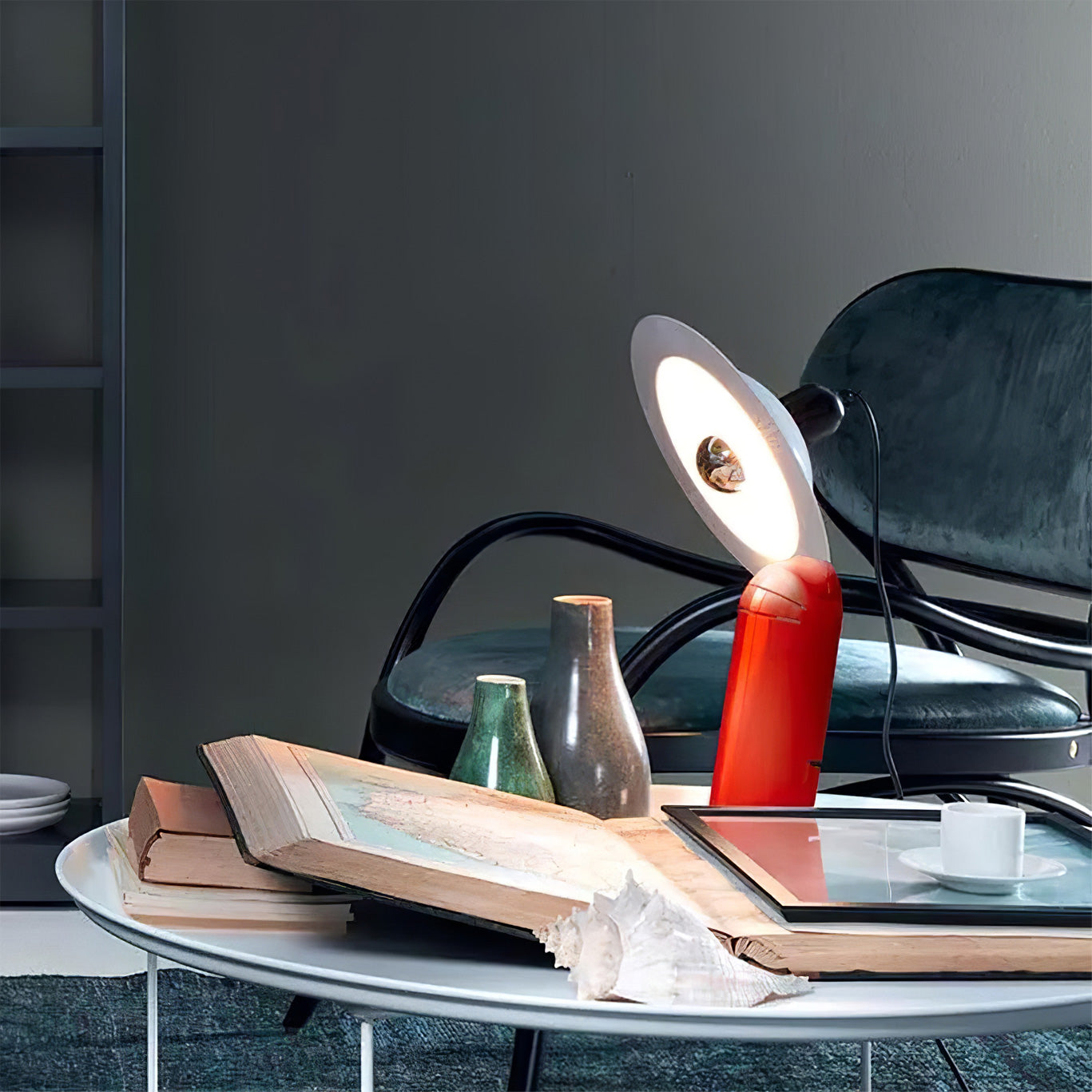 RAVENSHIRE GLOWING ORB TABLE LIGHT